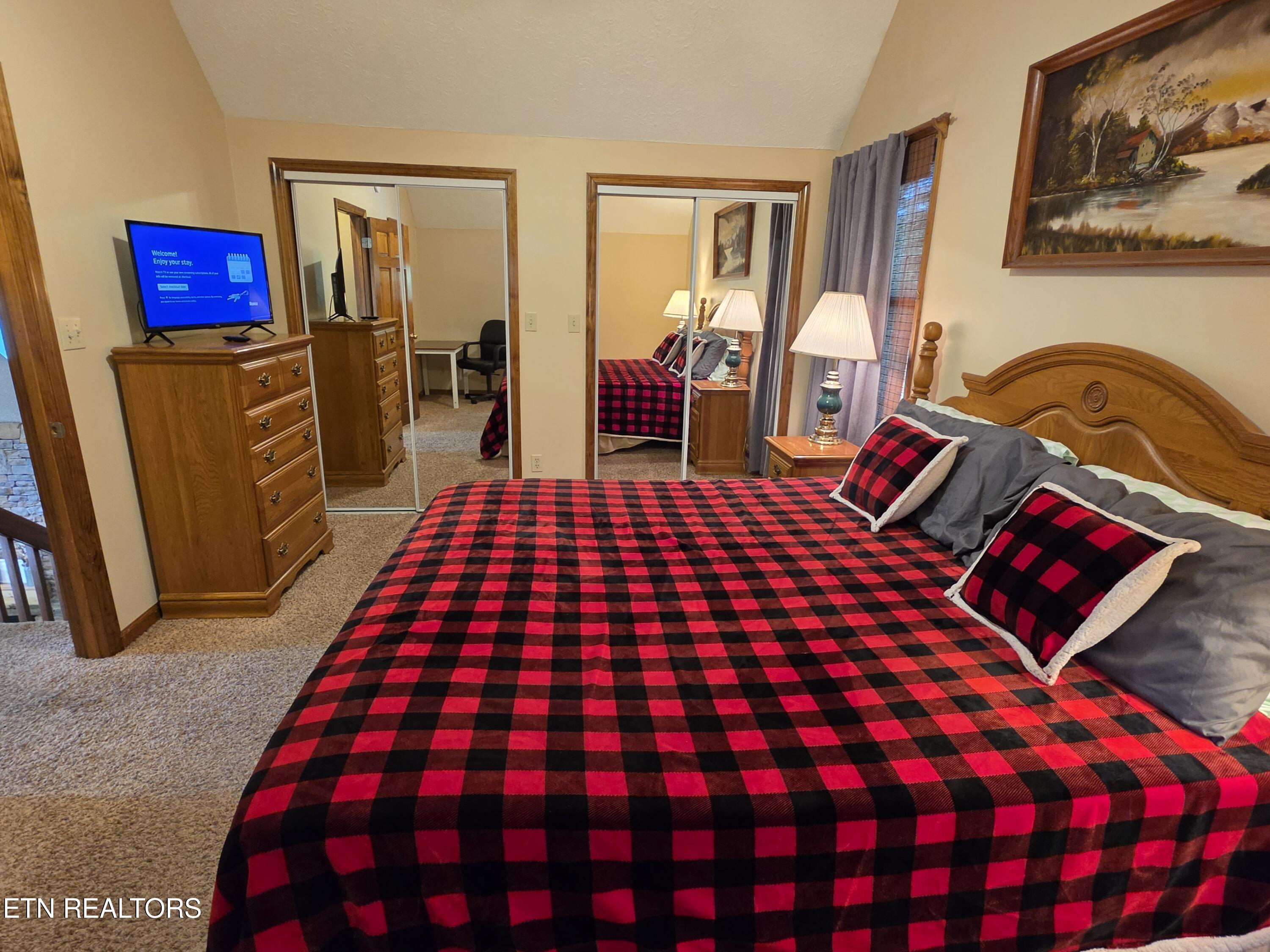 310 Greenwood Way Pigeon Forge TN 37863