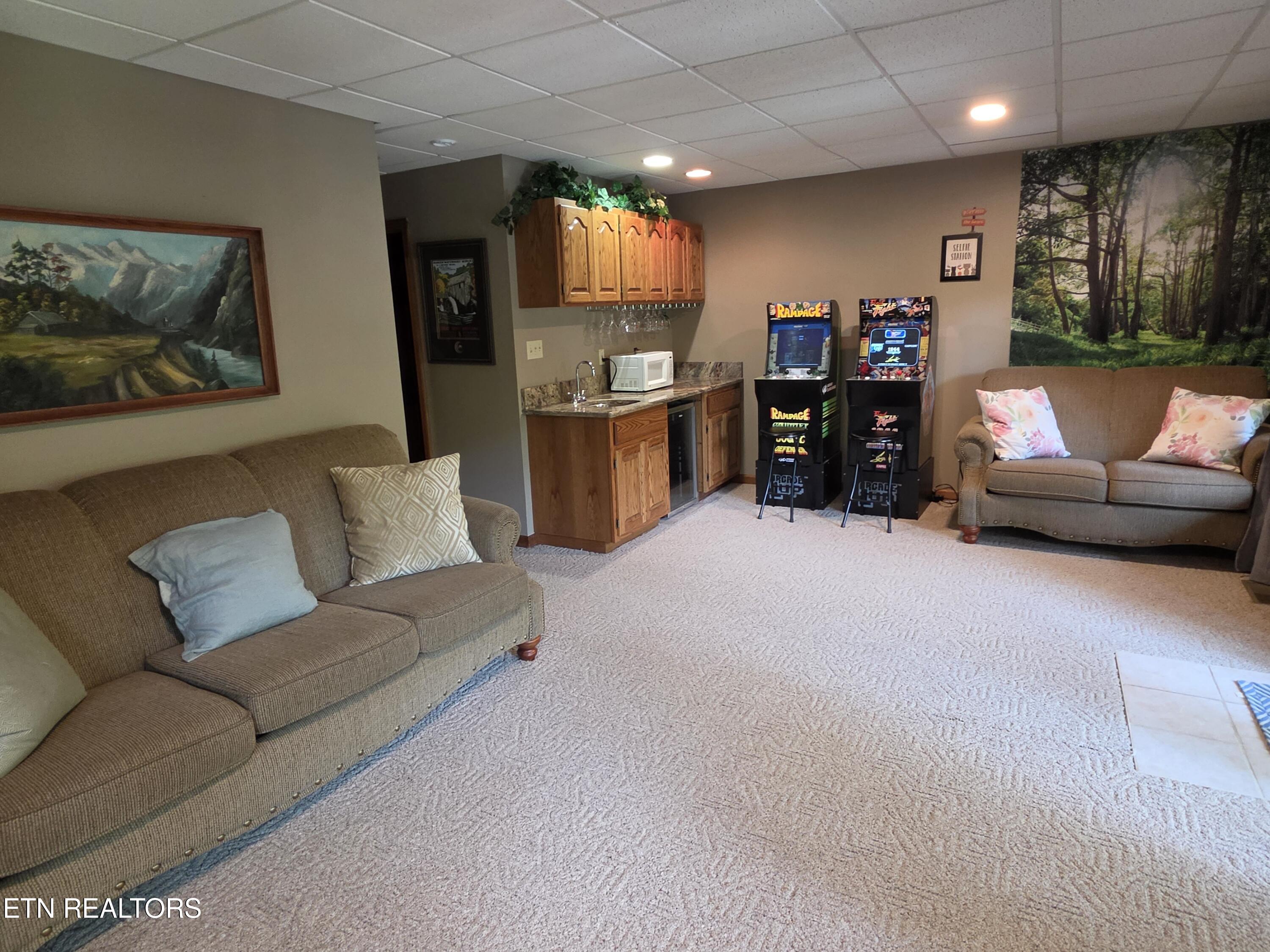 310 Greenwood Way Pigeon Forge TN 37863