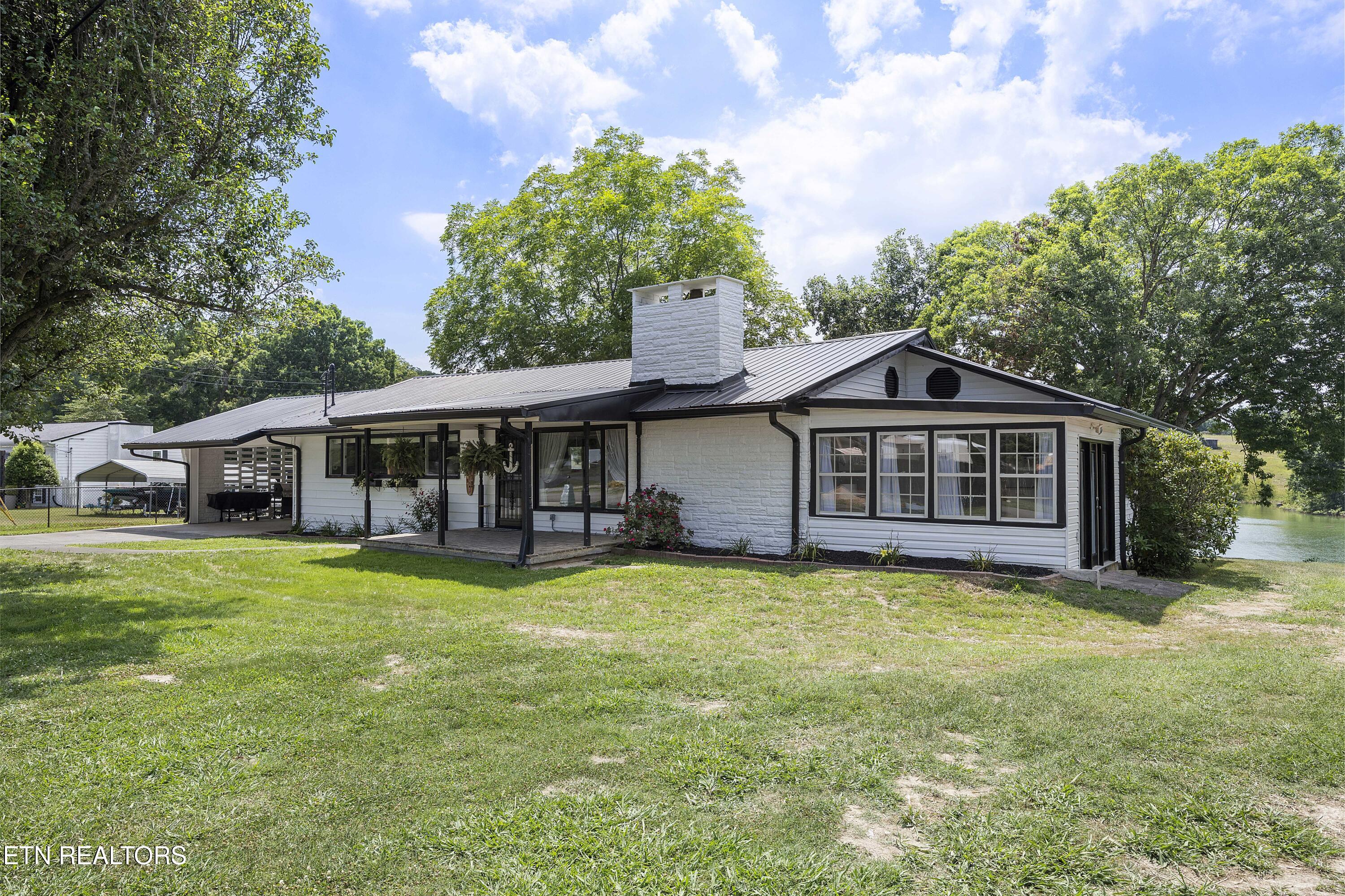 1753 Bonanza Trail Dandridge TN 37725