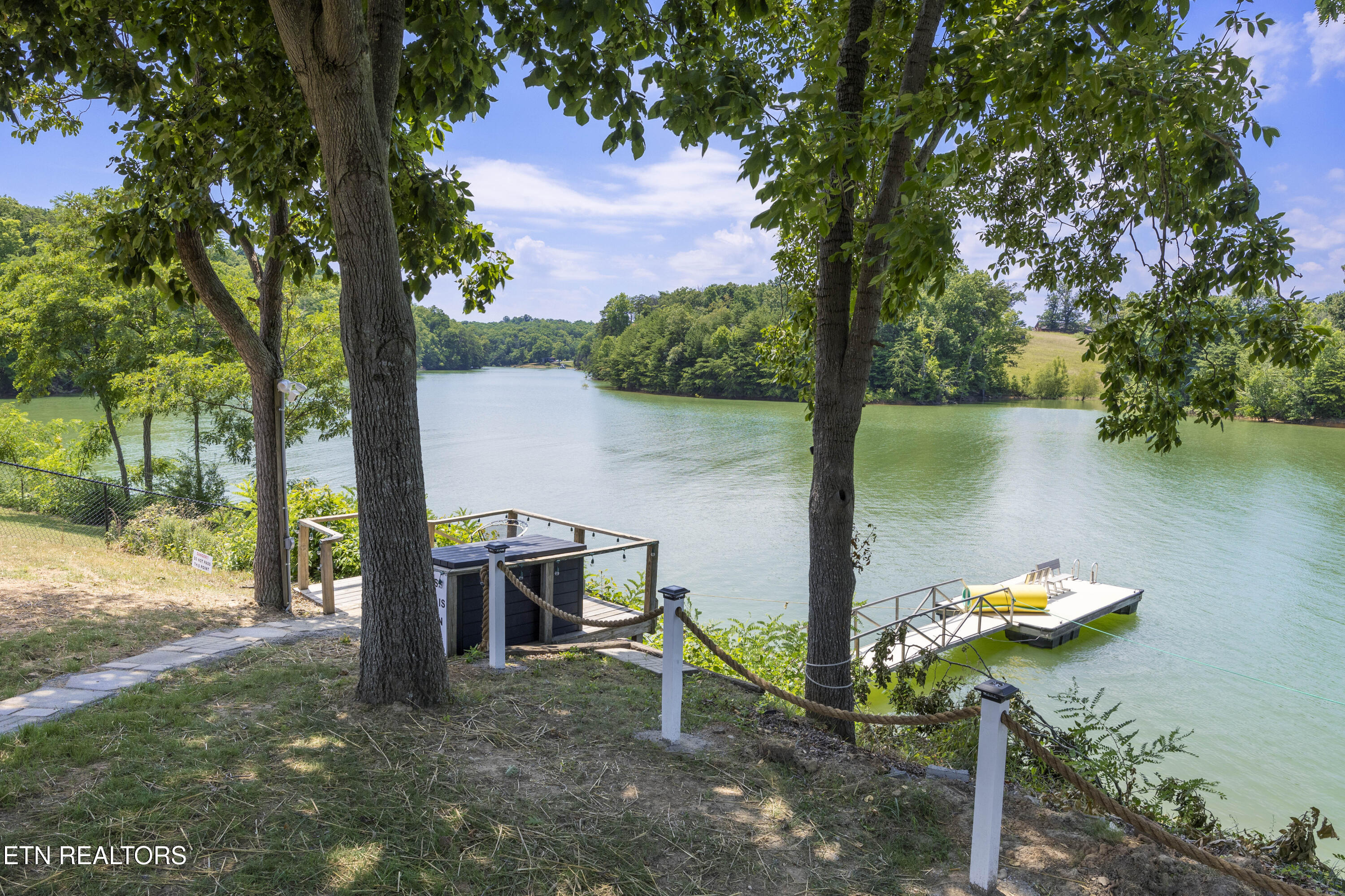 1753 Bonanza Trail Dandridge TN 37725