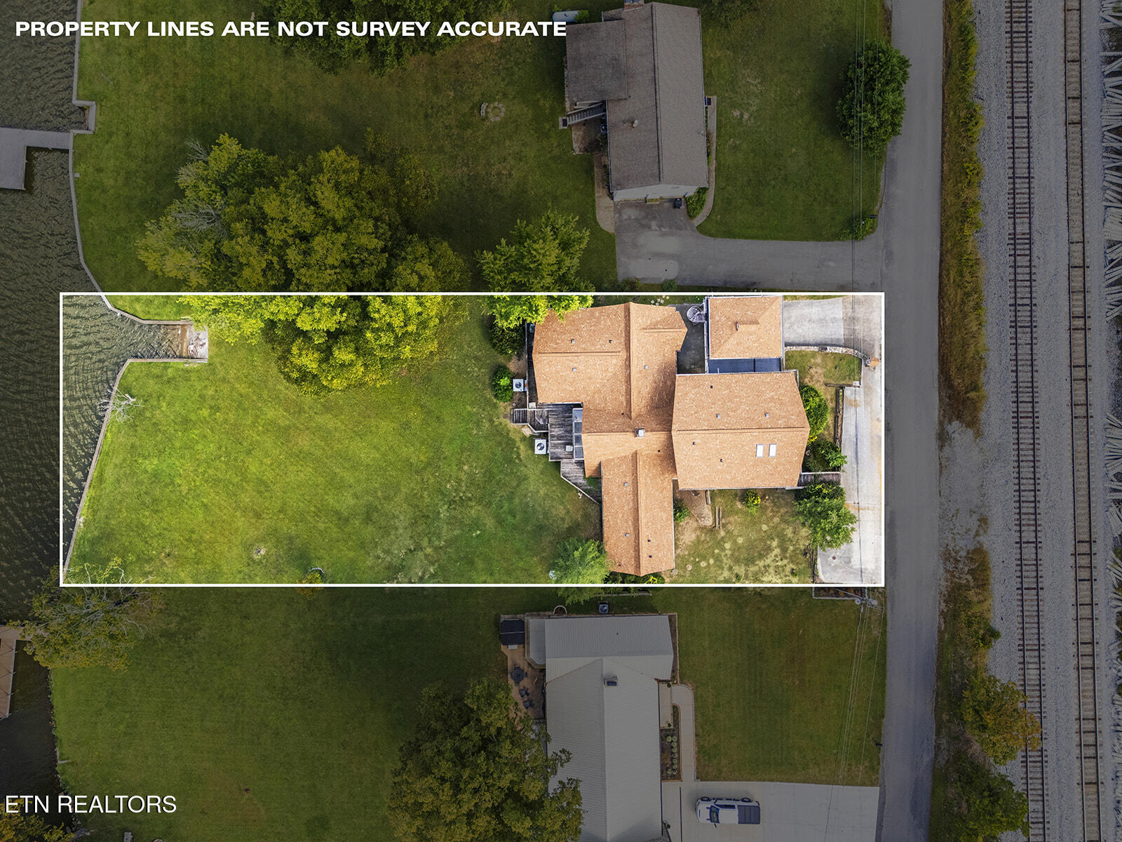 4827 Riversedge Road Louisville TN 37777