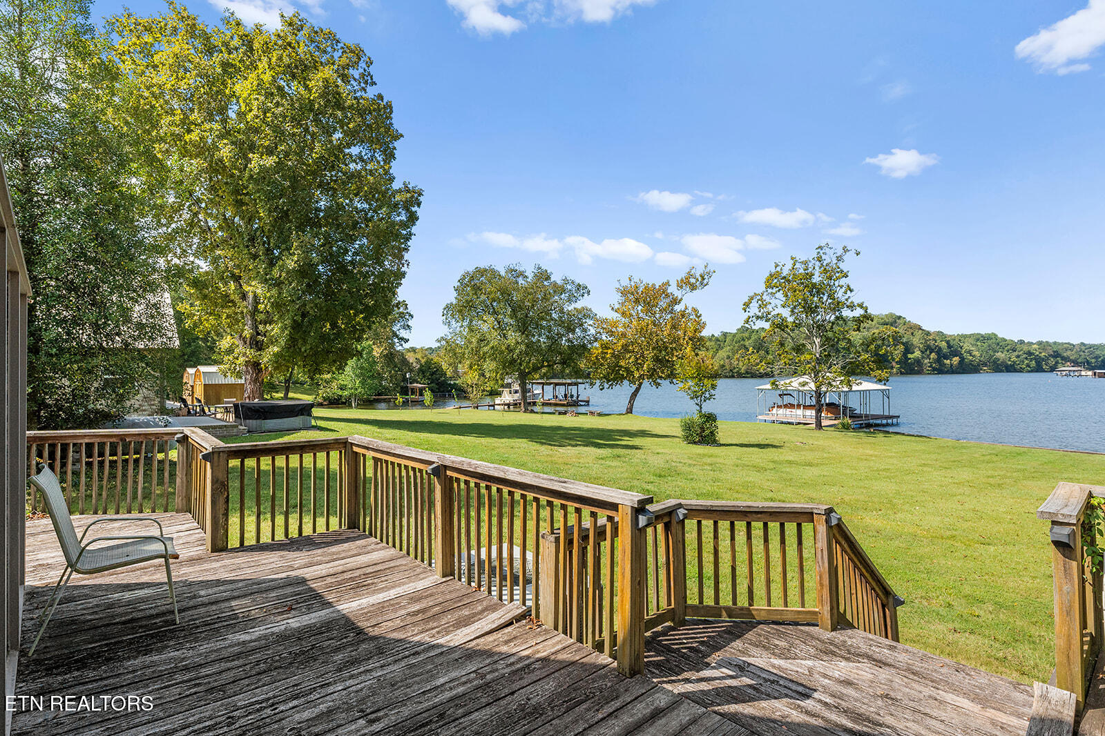 4827 Riversedge Road Louisville TN 37777