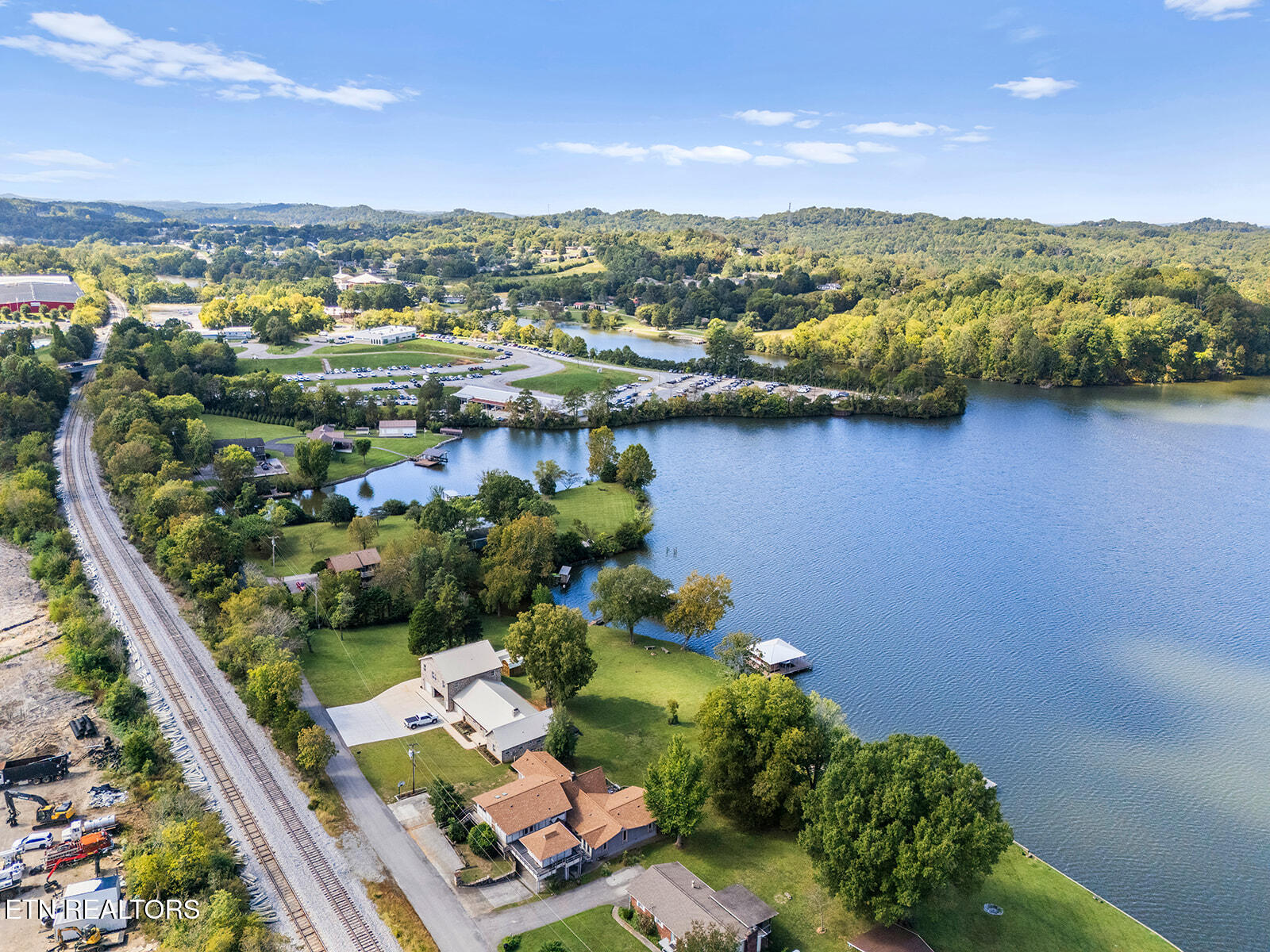 4827 Riversedge Road Louisville TN 37777