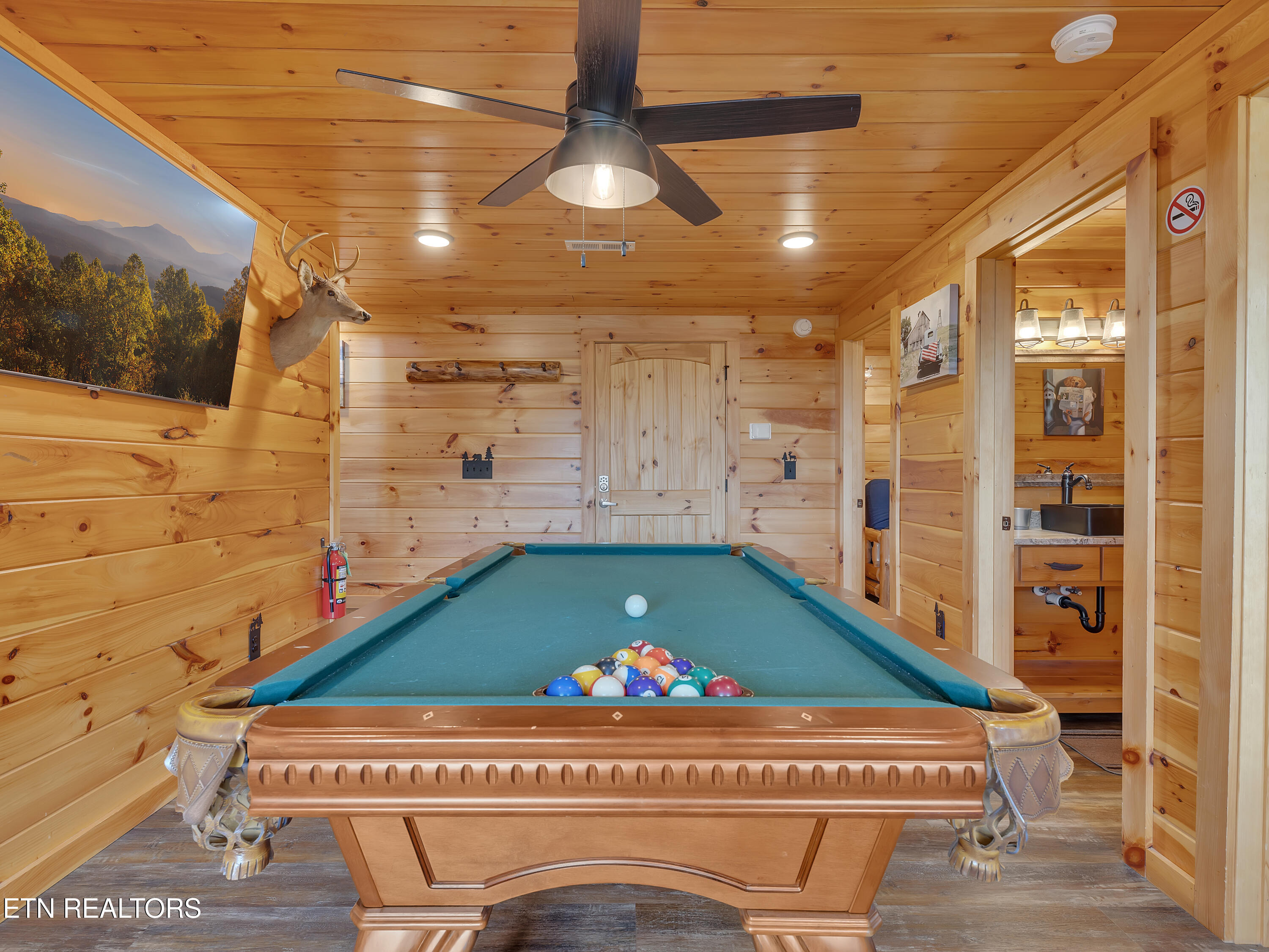 1876 Billard Way Sevierville TN 37876