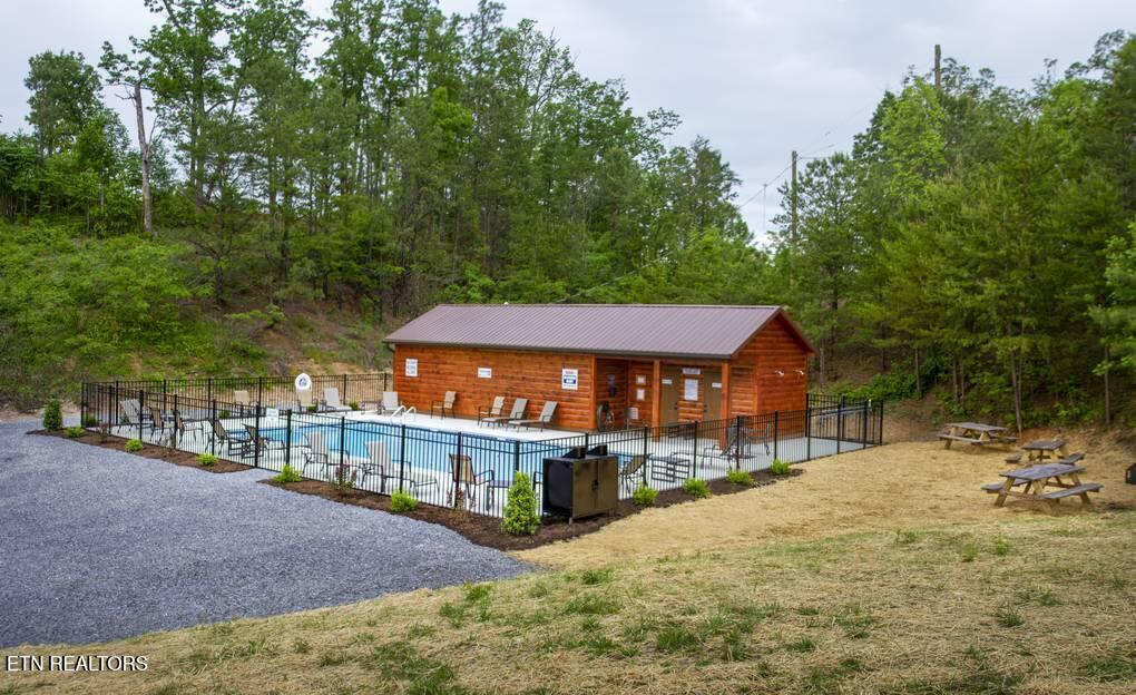 1876 Billard Way Sevierville TN 37876