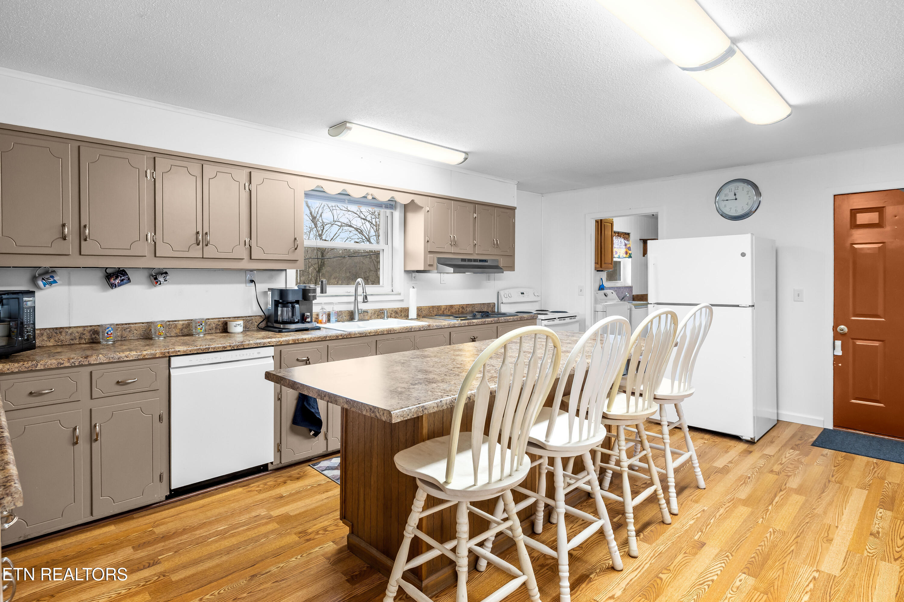 4918 Morganton Road Greenback TN 37742