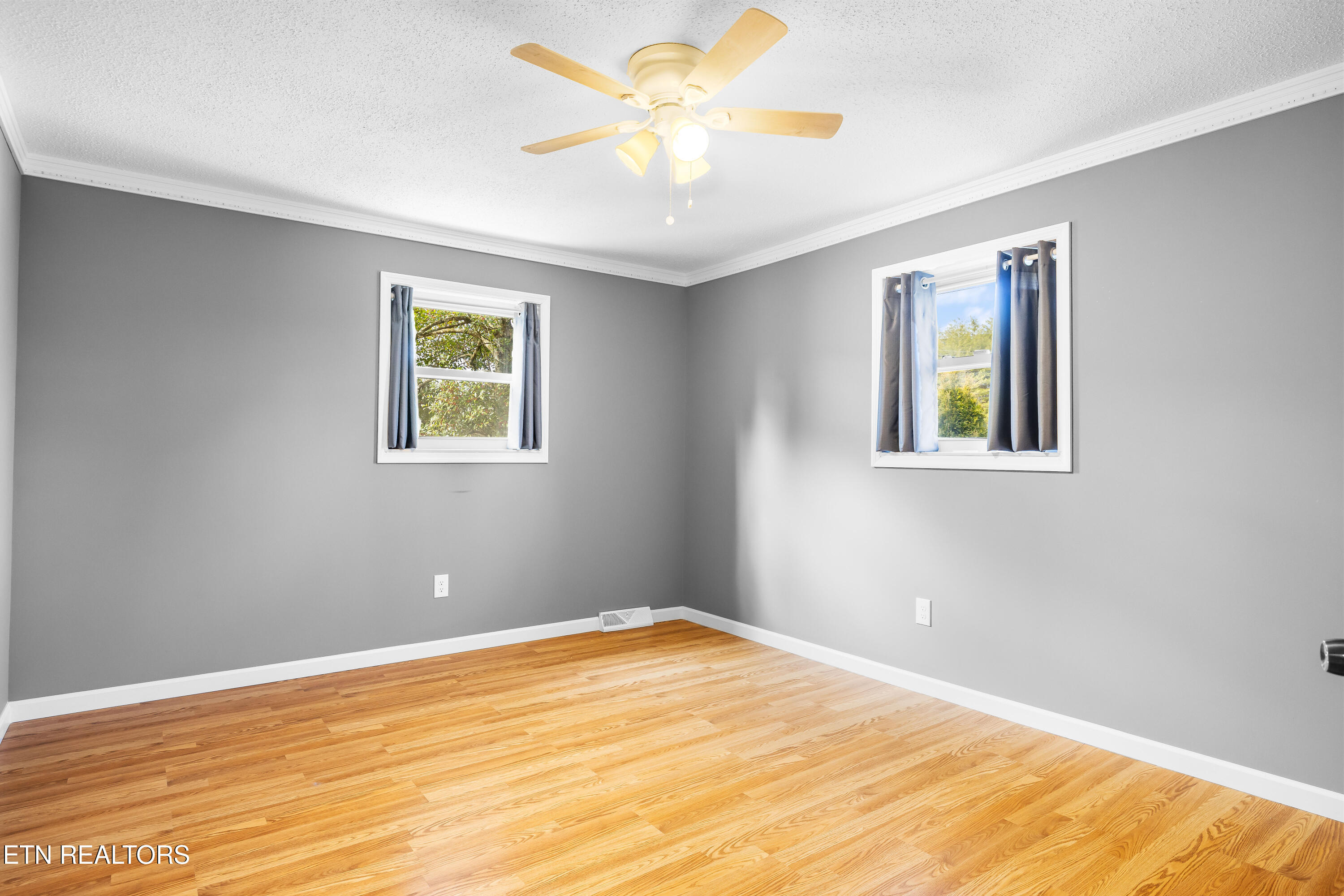 4918 Morganton Road Greenback TN 37742