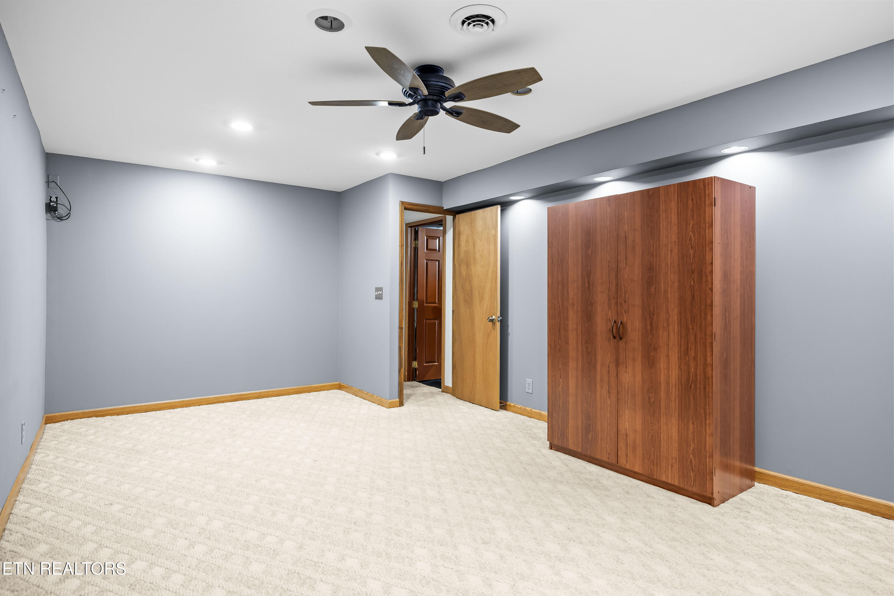 4918 Morganton Road Greenback TN 37742