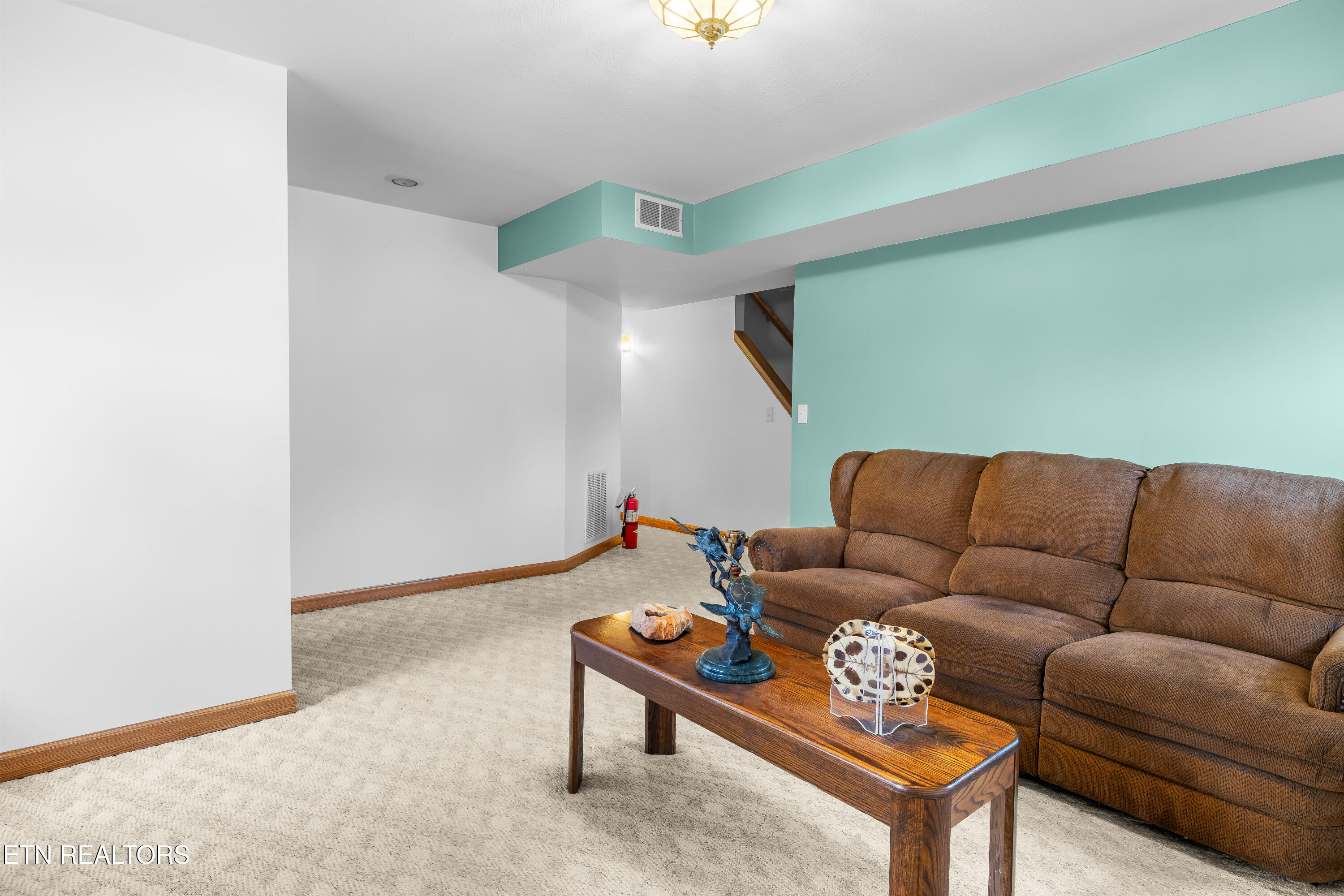 4918 Morganton Road Greenback TN 37742