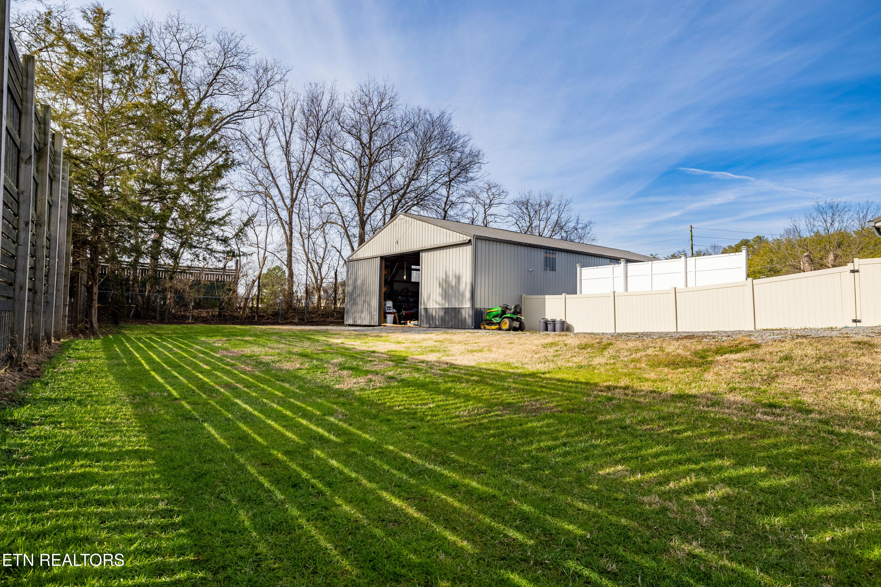 4918 Morganton Road Greenback TN 37742
