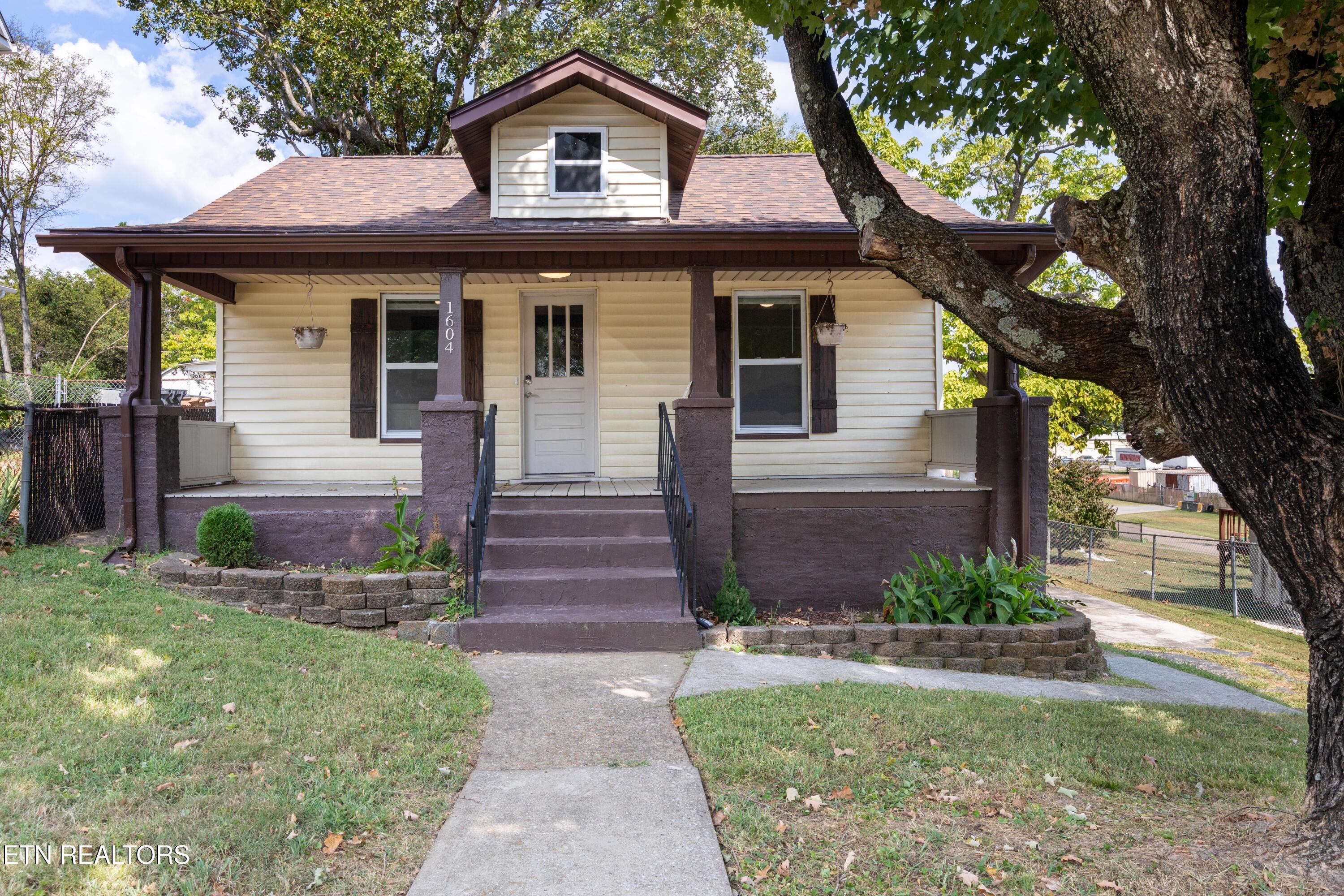 1604 Mingle Avenue Knoxville TN 37921