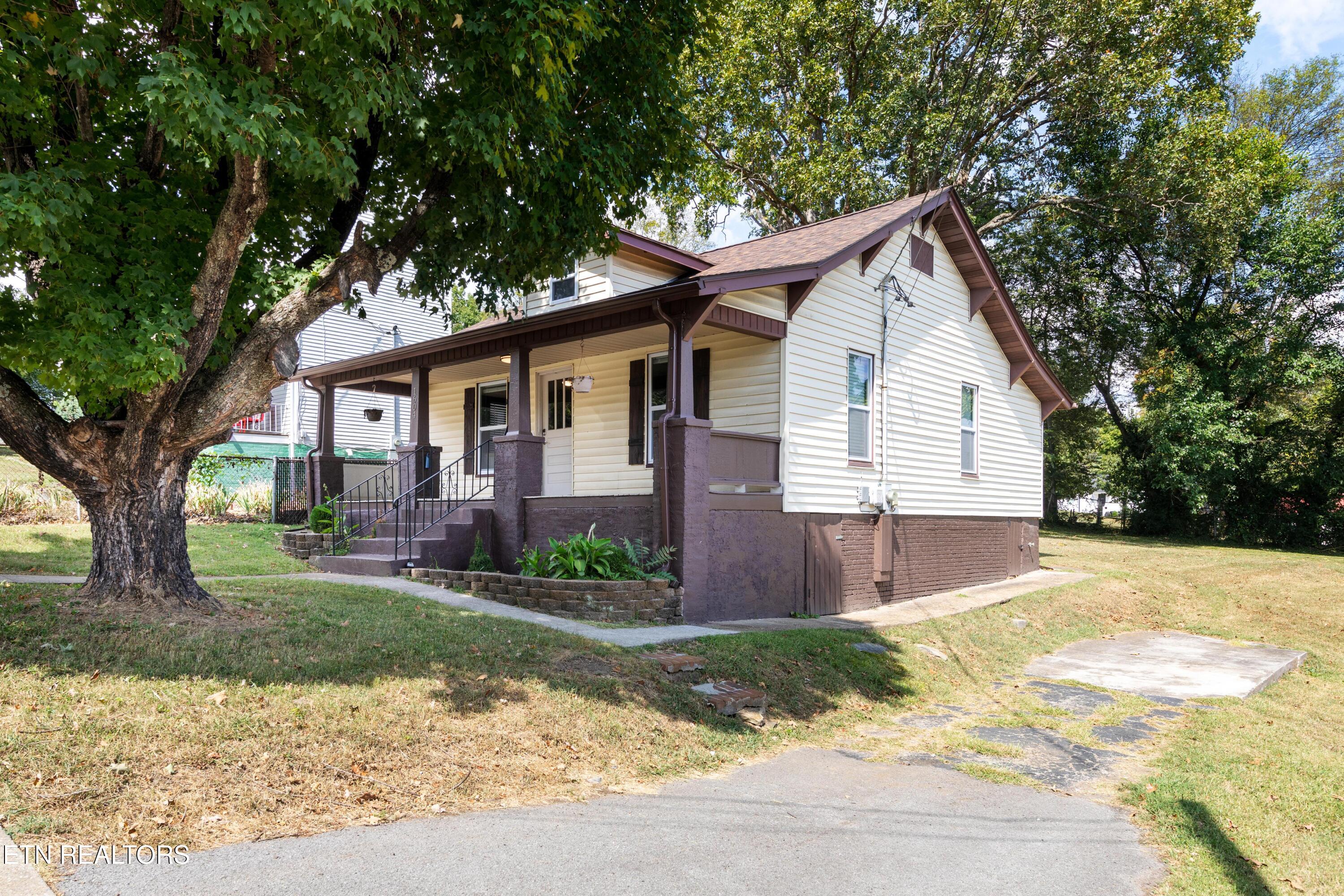 1604 Mingle Avenue Knoxville TN 37921