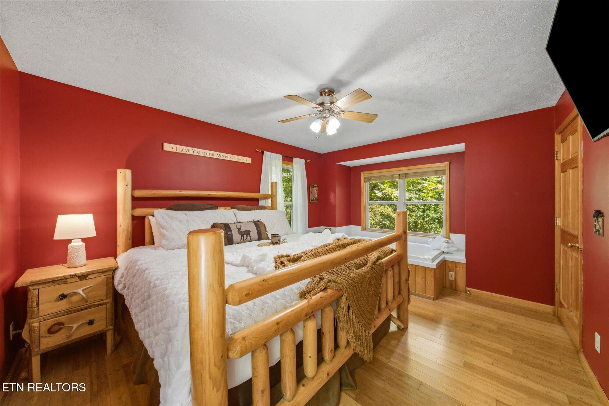 3163 Sourwood Way Sevierville TN 37862