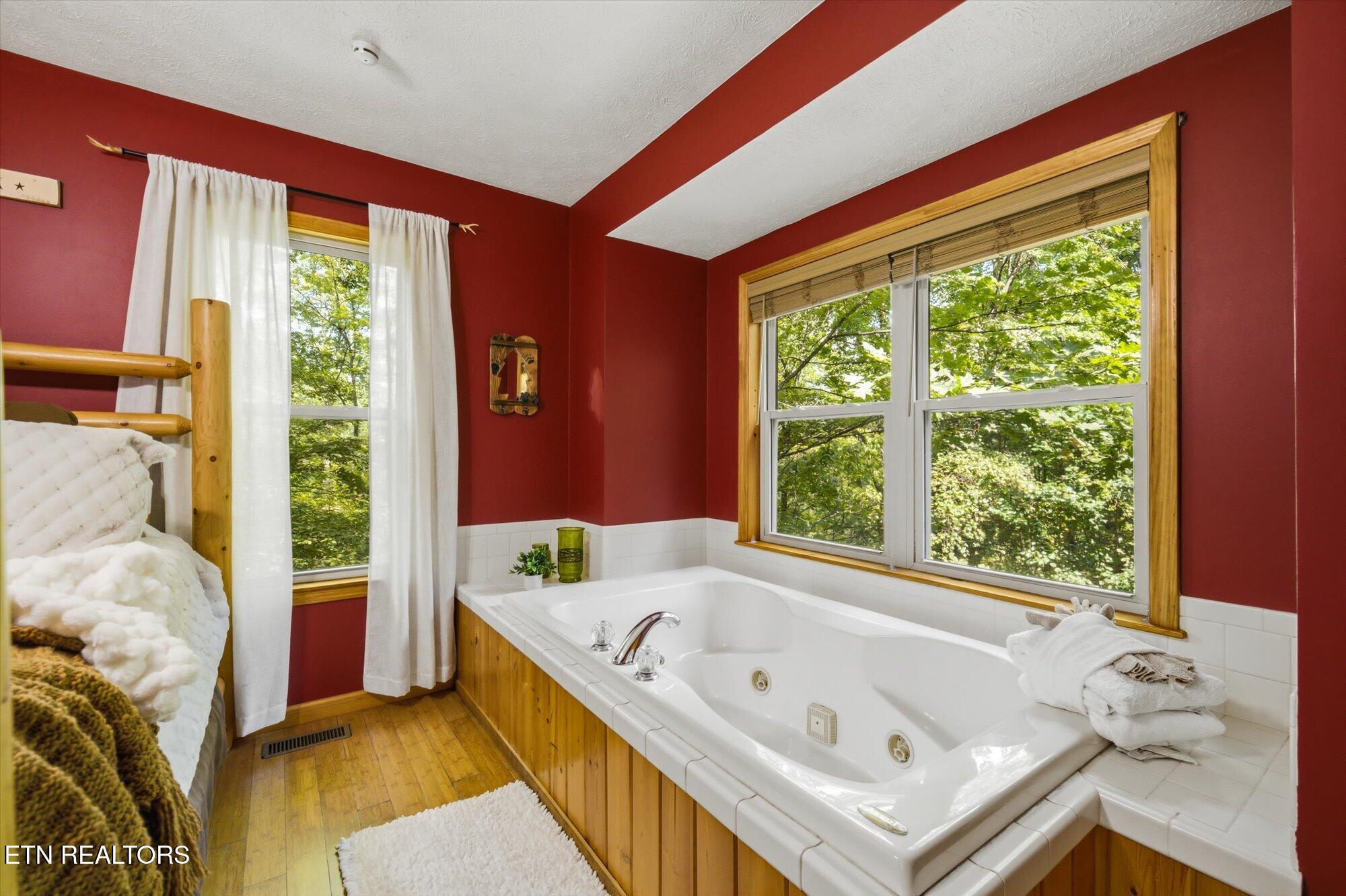 3163 Sourwood Way Sevierville TN 37862