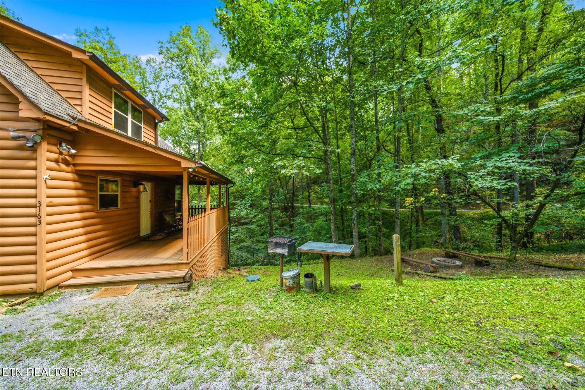 3163 Sourwood Way Sevierville TN 37862