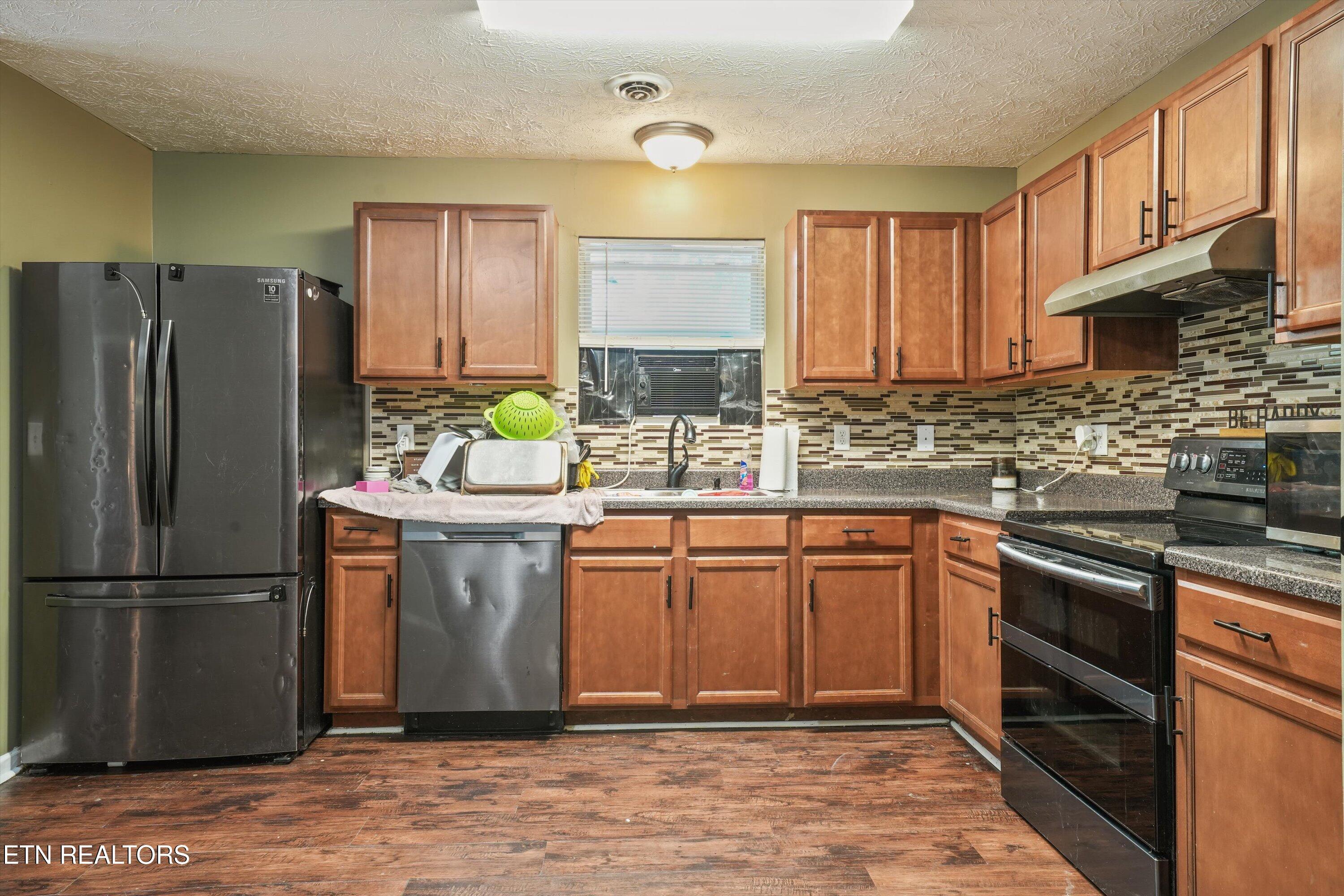 412 Mayfield Avenue Knoxville TN 37920