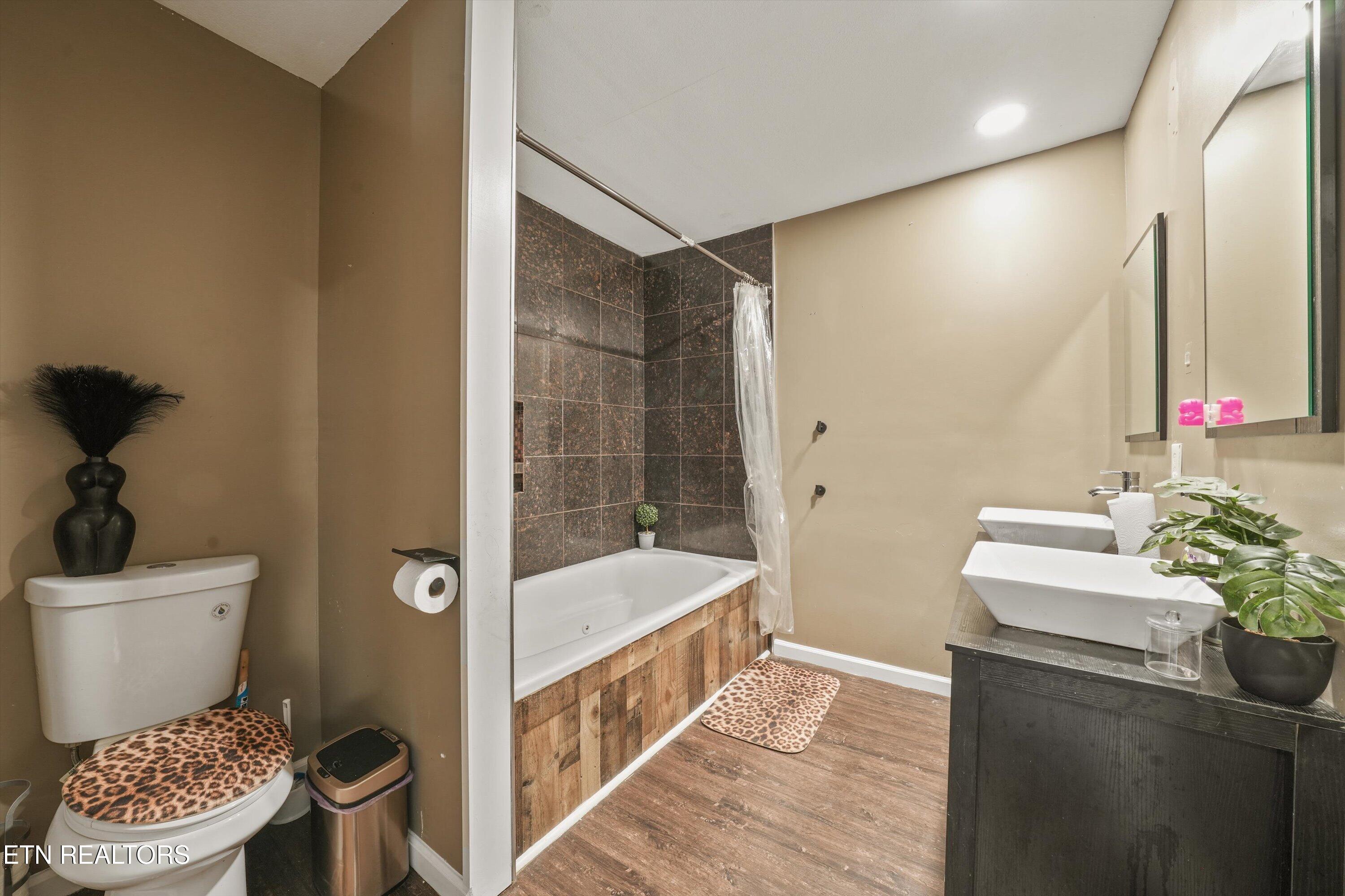 412 Mayfield Avenue Knoxville TN 37920