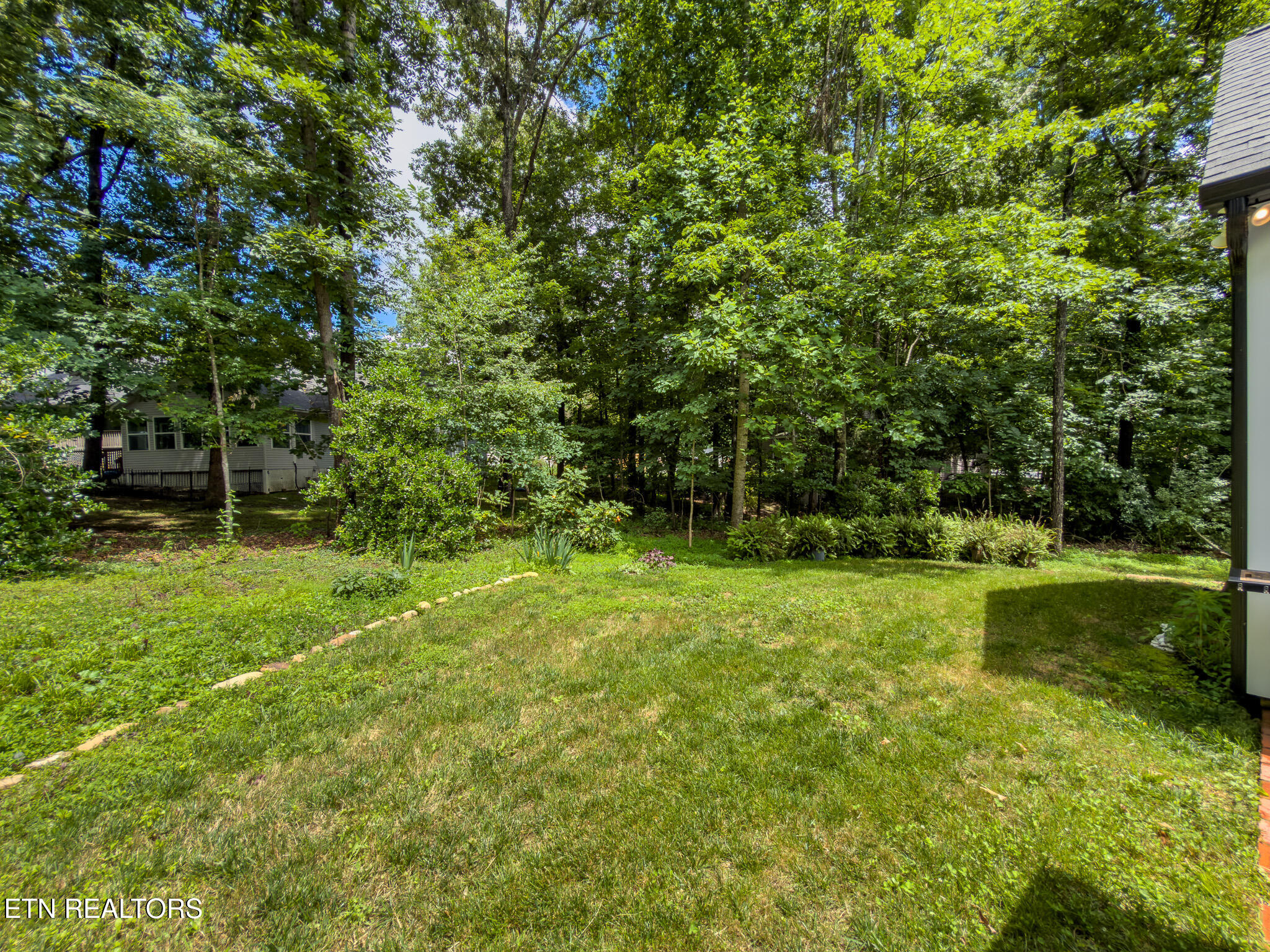 178 Chahyga Way Loudon TN 37774