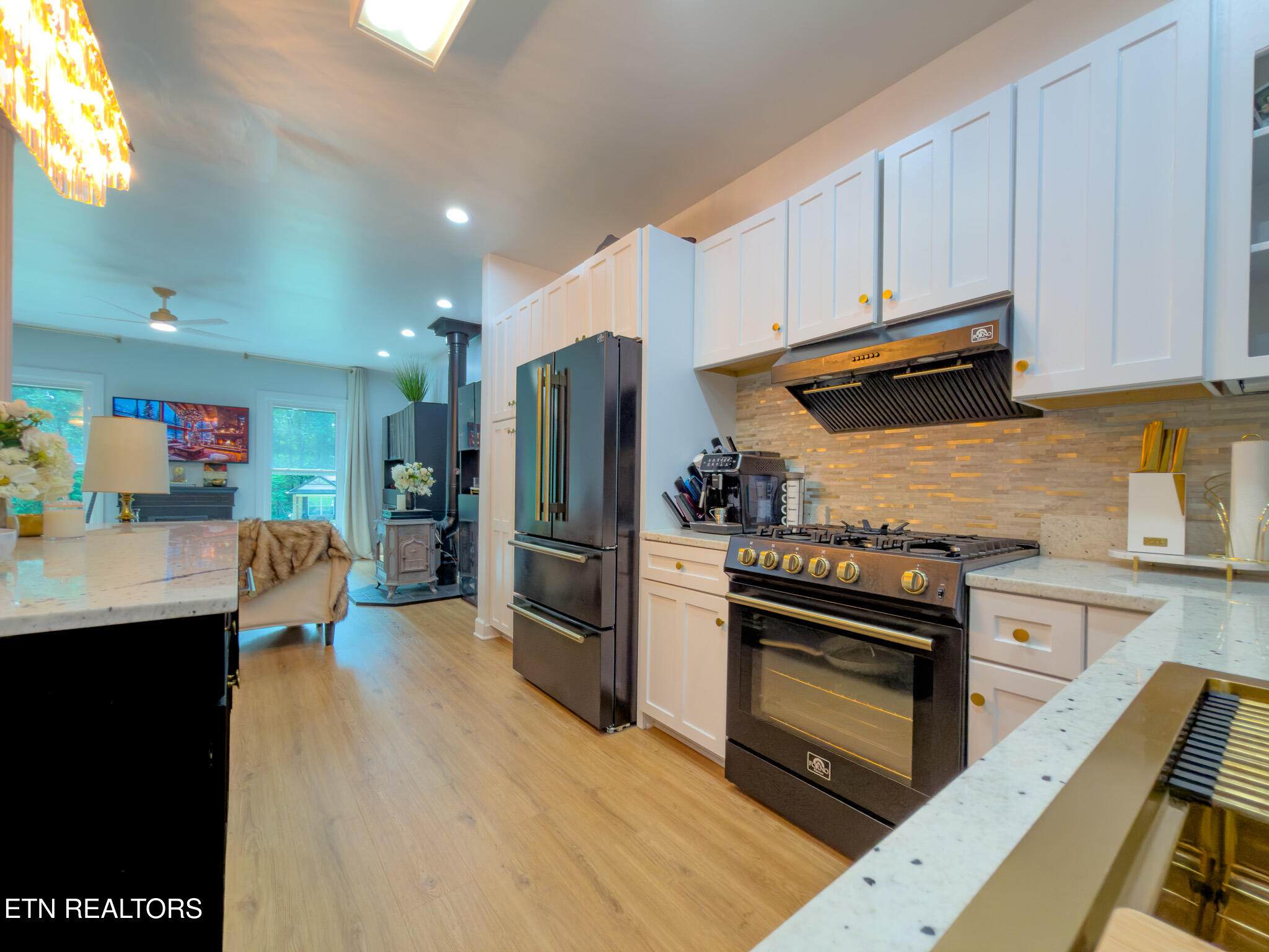 178 Chahyga Way Loudon TN 37774