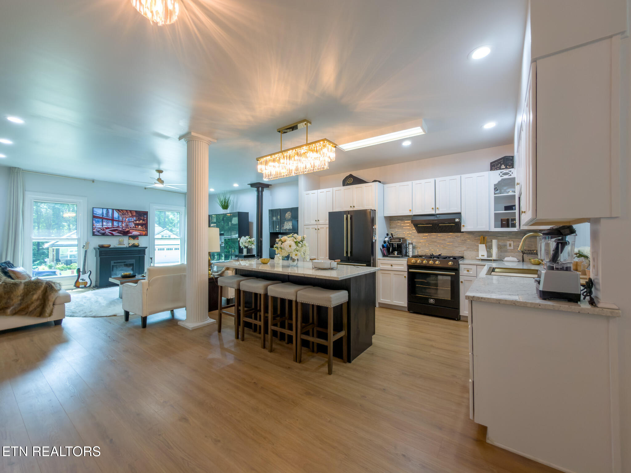 178 Chahyga Way Loudon TN 37774