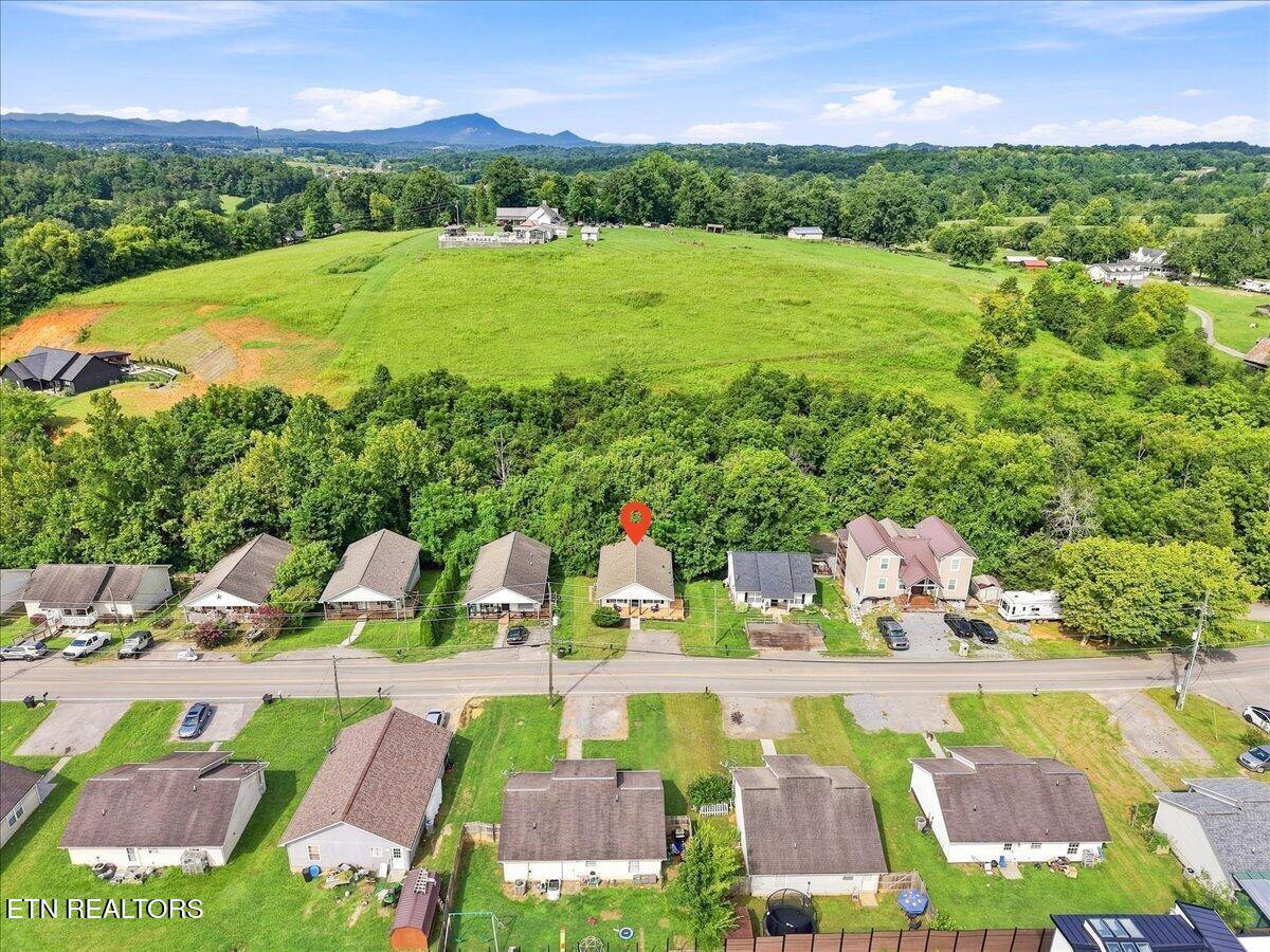 167 Red Bud Lane Sevierville TN 37876