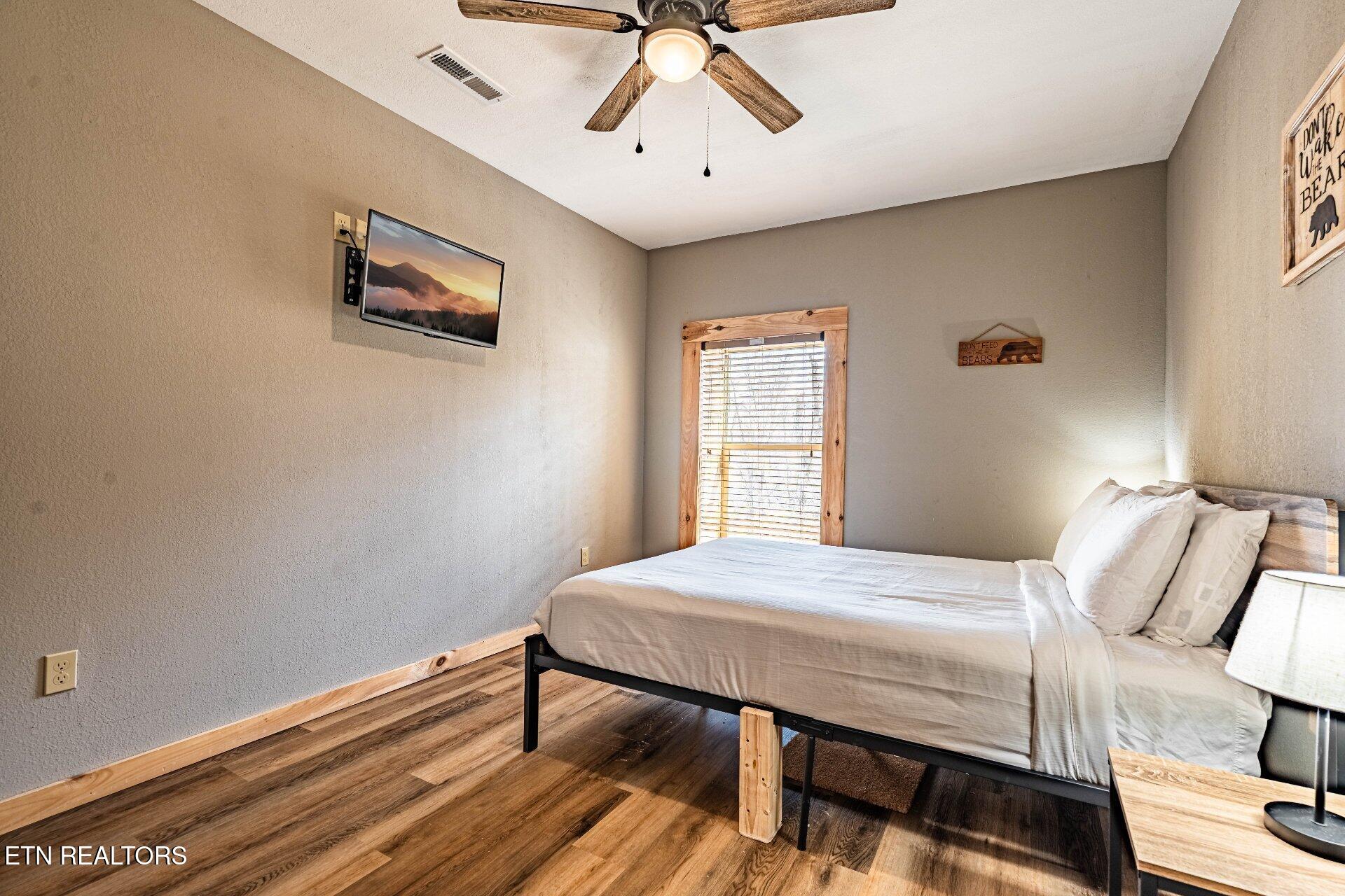 2104 Eagle Feather Drive Sevierville TN 37876
