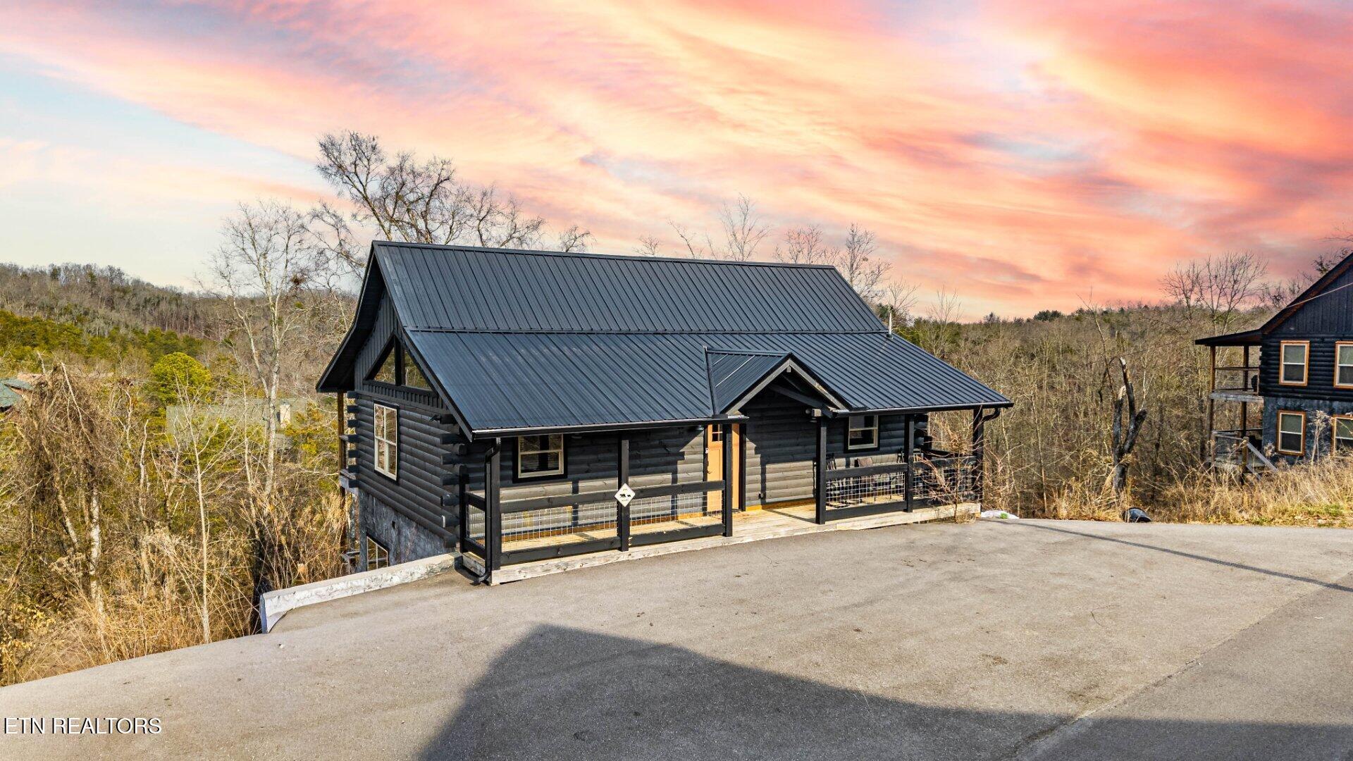 2104 Eagle Feather Drive Sevierville TN 37876