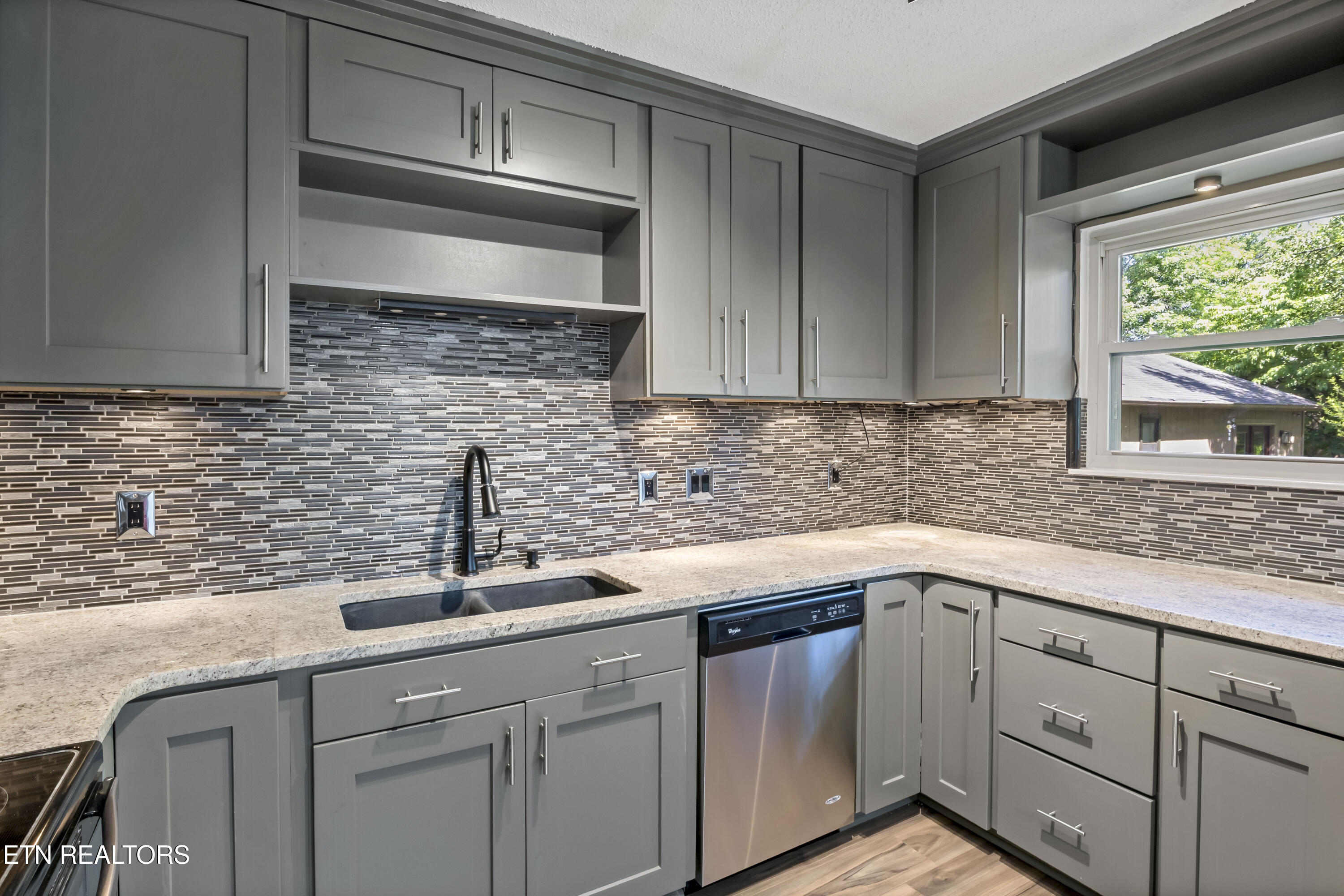 8709 Olde Colony Trail Knoxville TN 37923