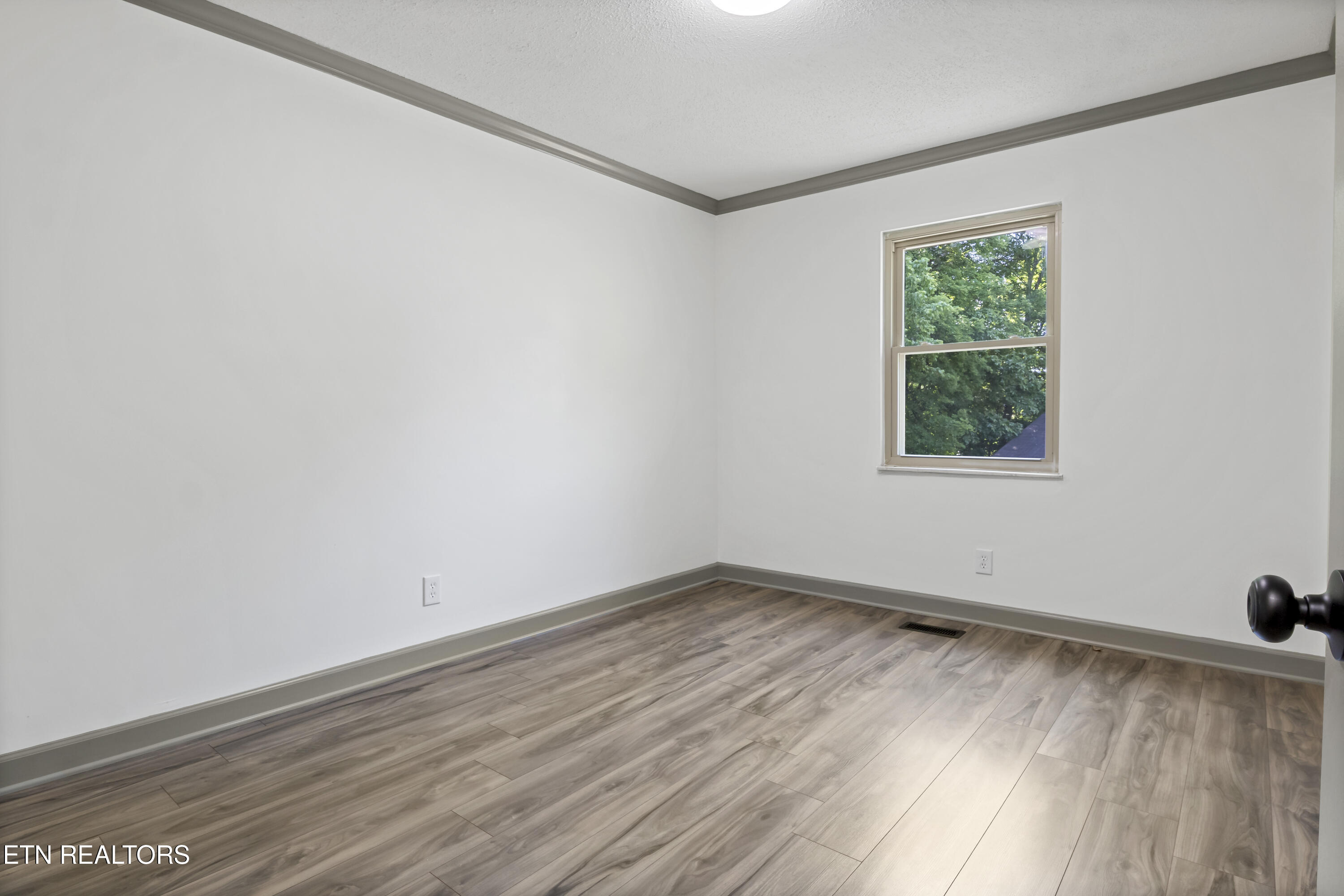 8709 Olde Colony Trail Knoxville TN 37923