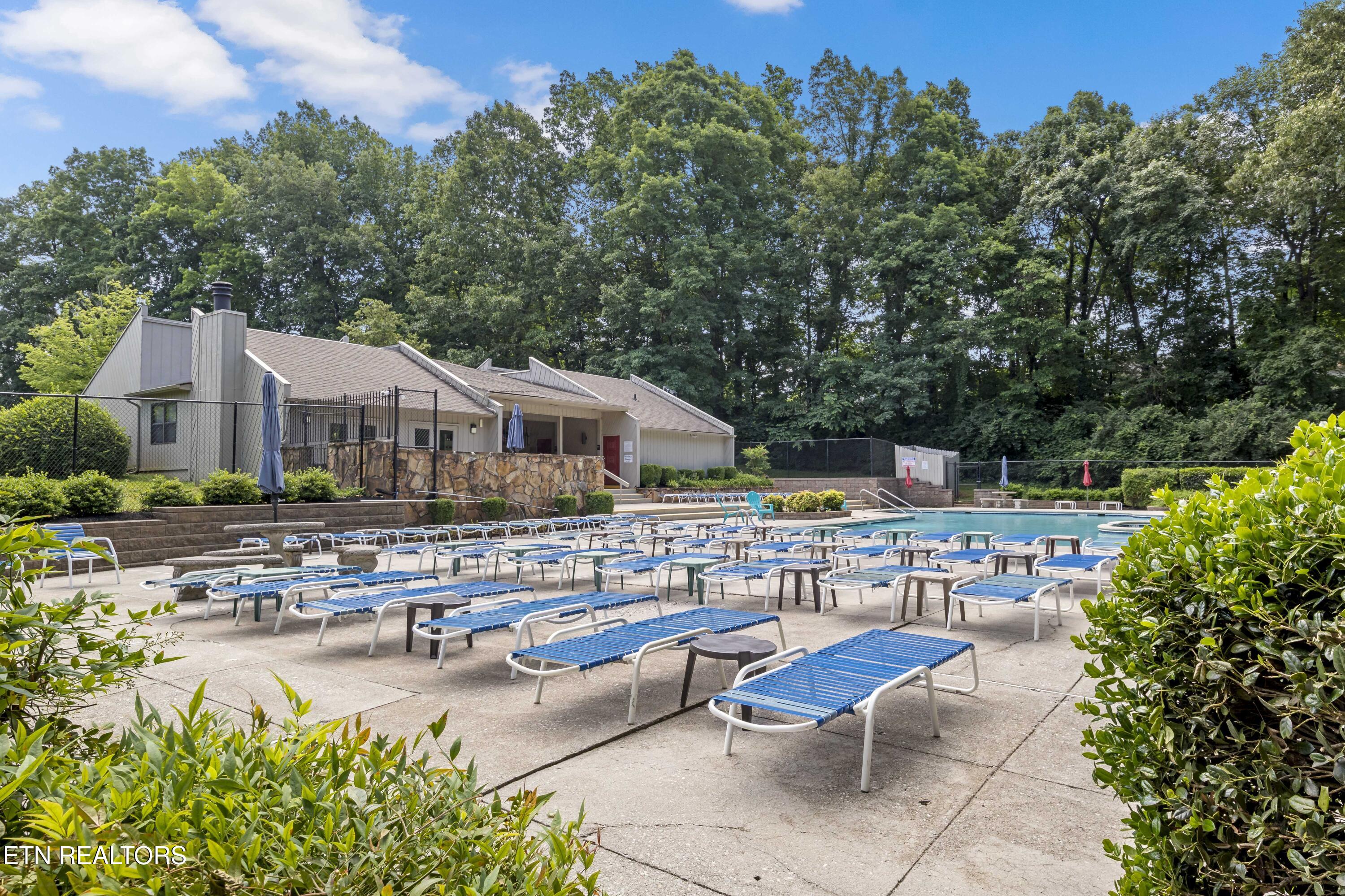 8709 Olde Colony Trail Knoxville TN 37923