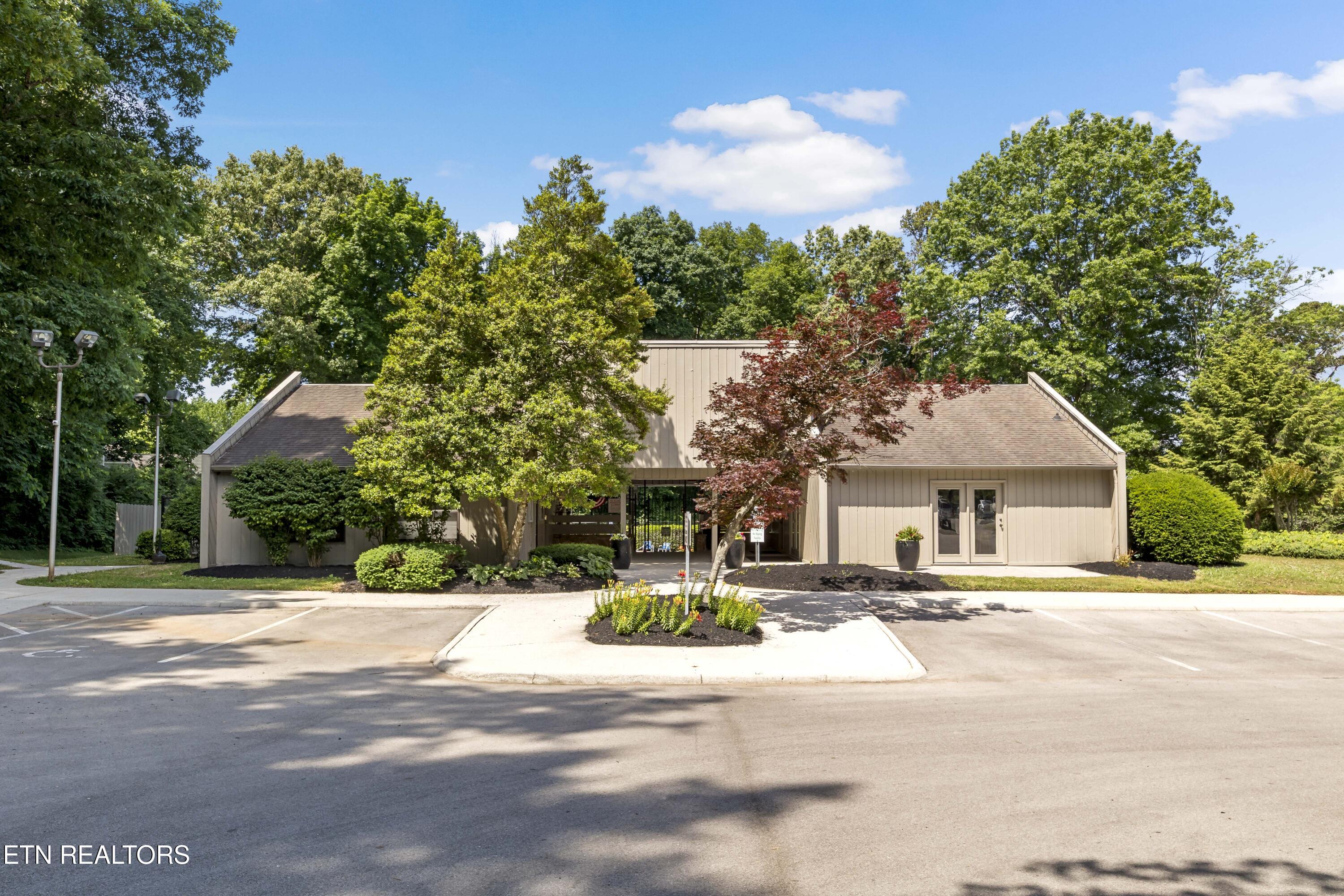 8709 Olde Colony Trail Knoxville TN 37923