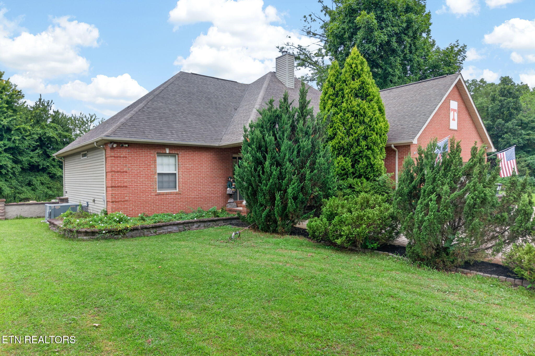 2010 Ona Road Crossville TN 38572
