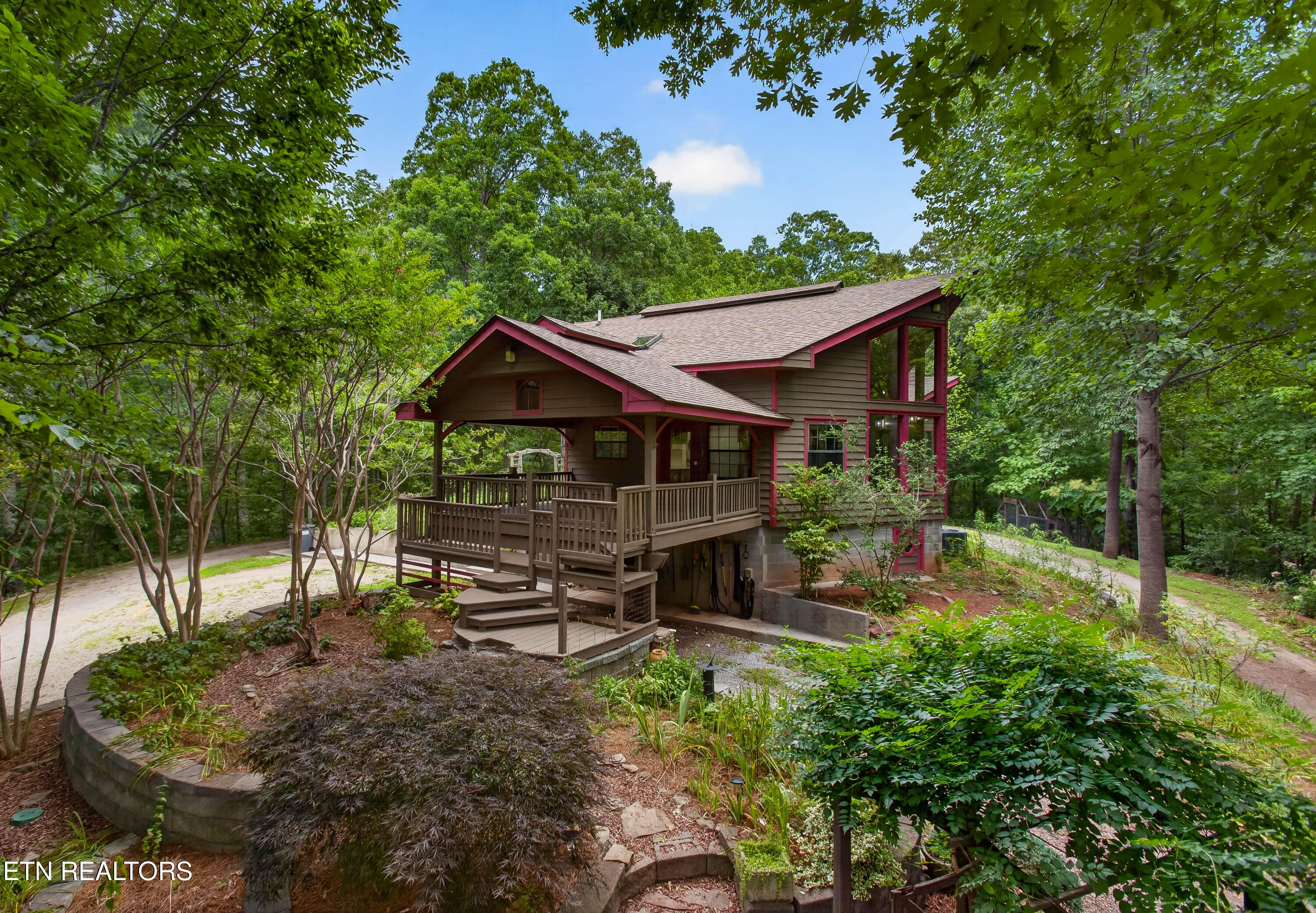 242 Deer Run Drive Maryville TN 37803