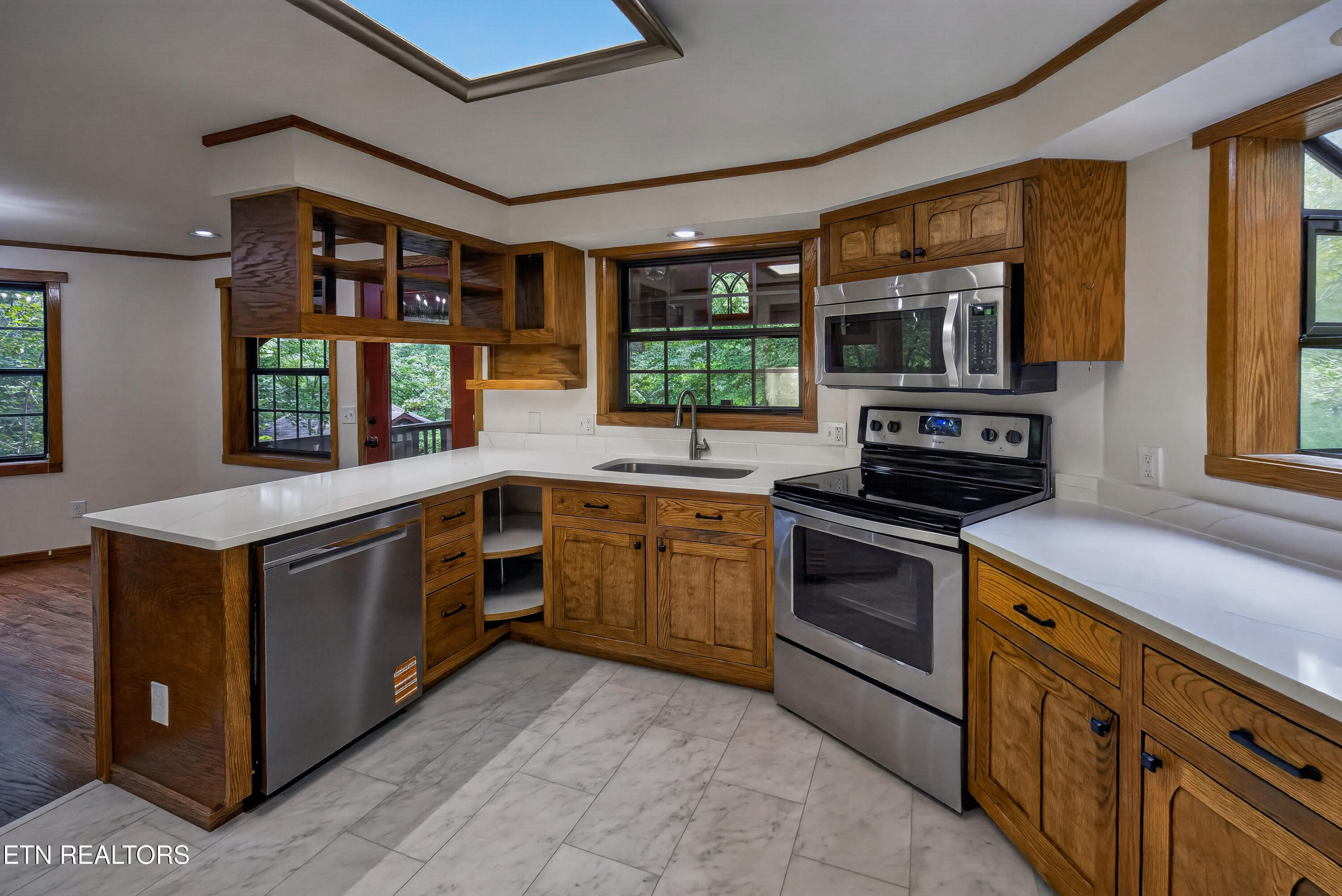 242 Deer Run Drive Maryville TN 37803