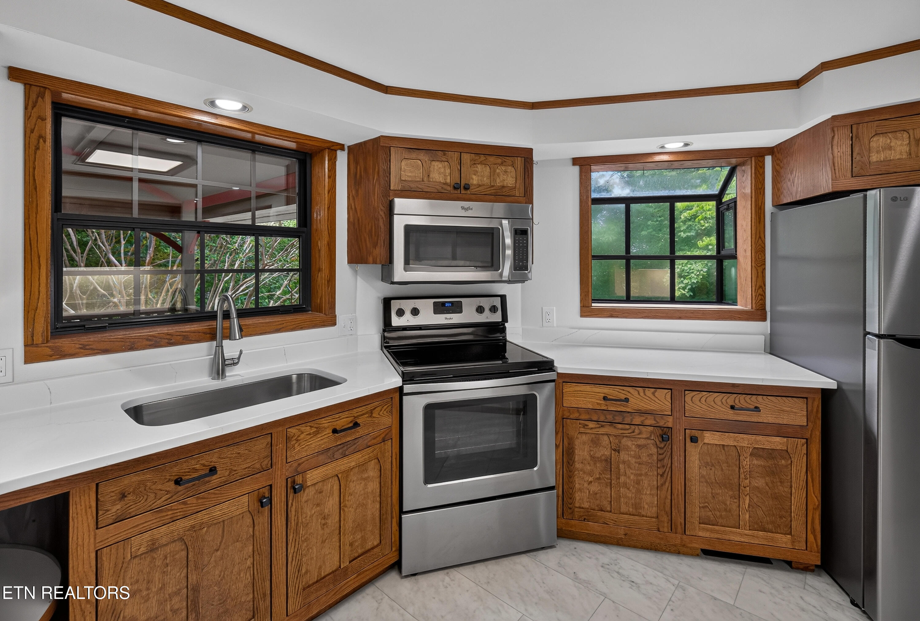 242 Deer Run Drive Maryville TN 37803