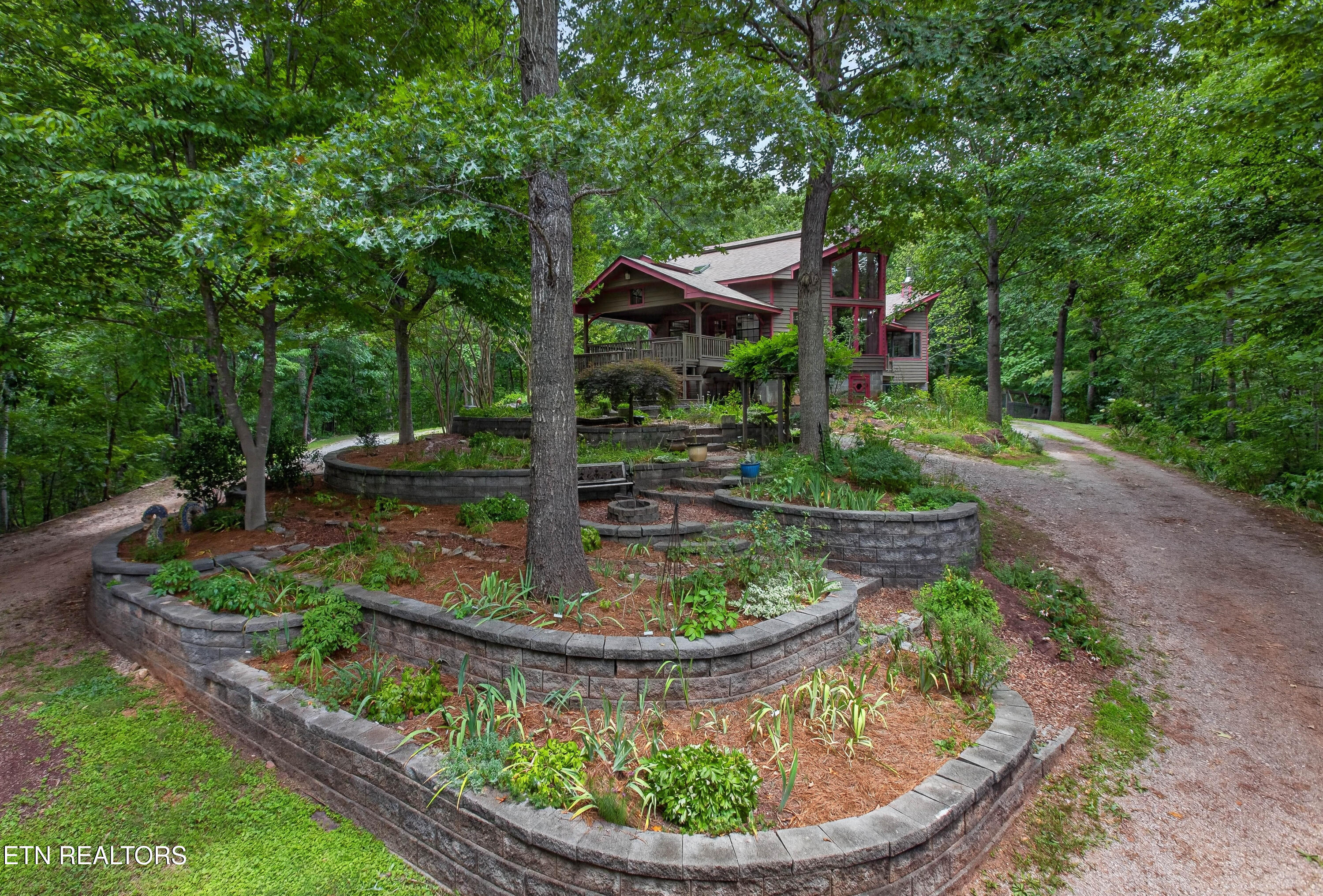 242 Deer Run Drive Maryville TN 37803