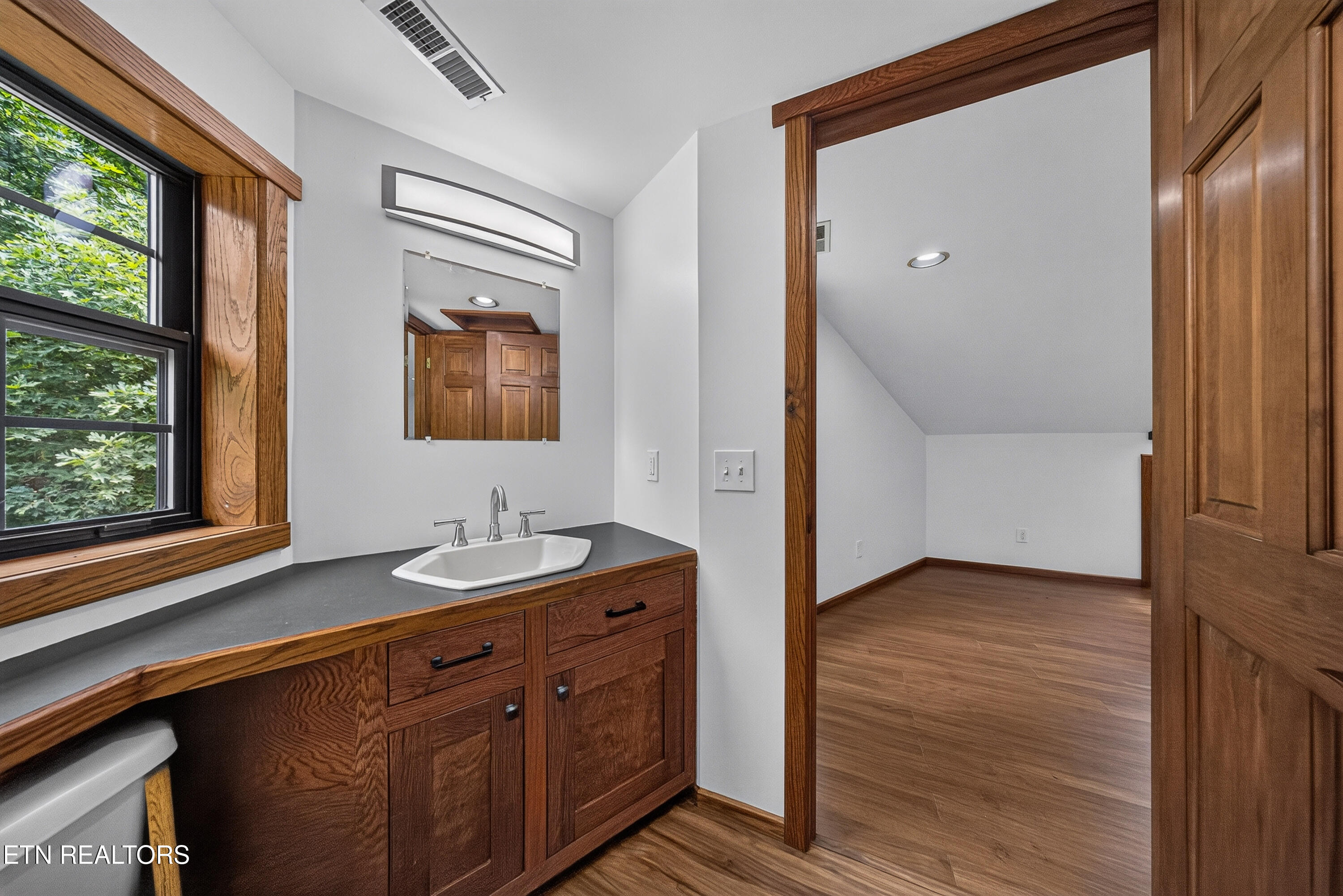 242 Deer Run Drive Maryville TN 37803