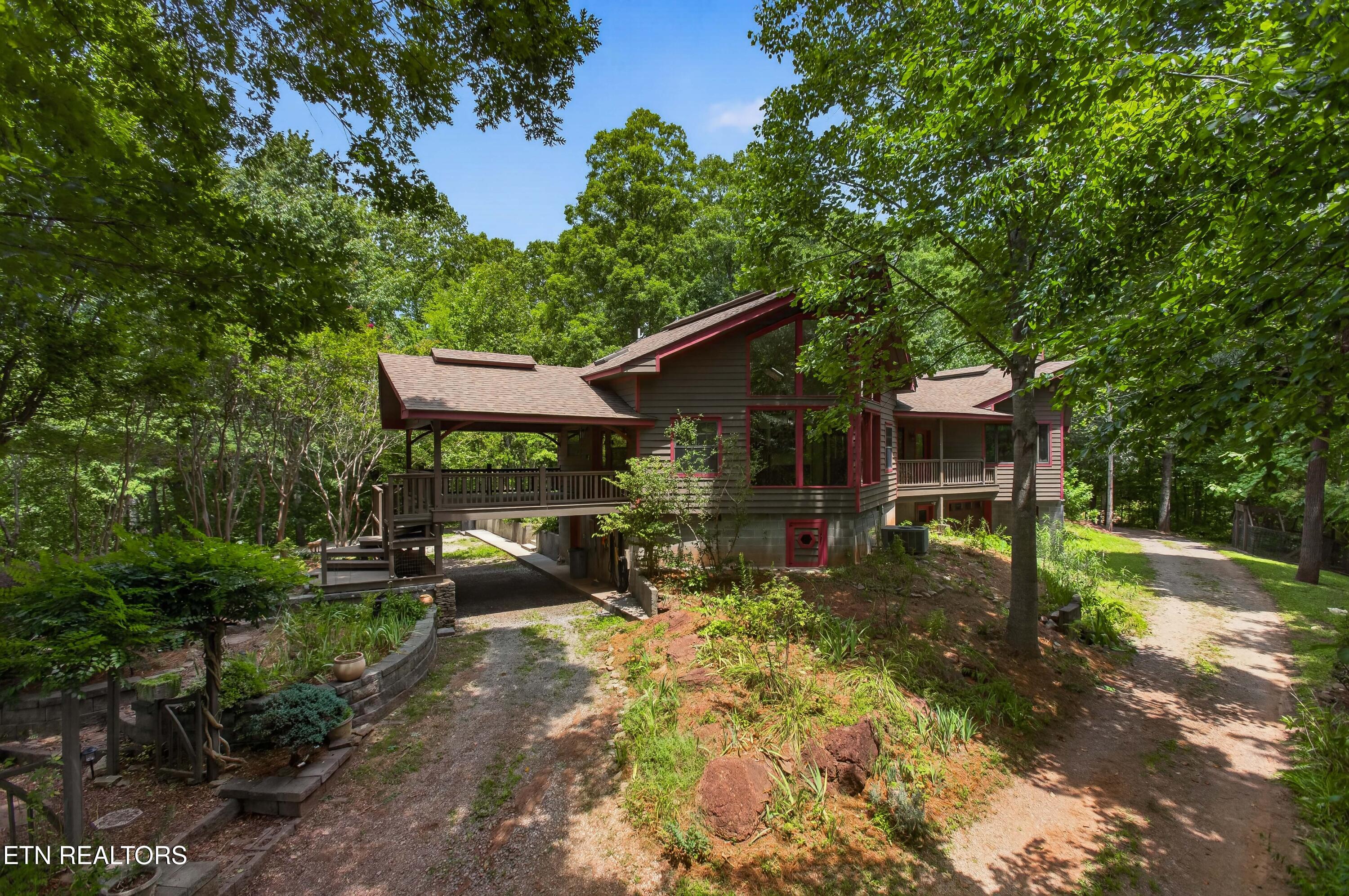 242 Deer Run Drive Maryville TN 37803