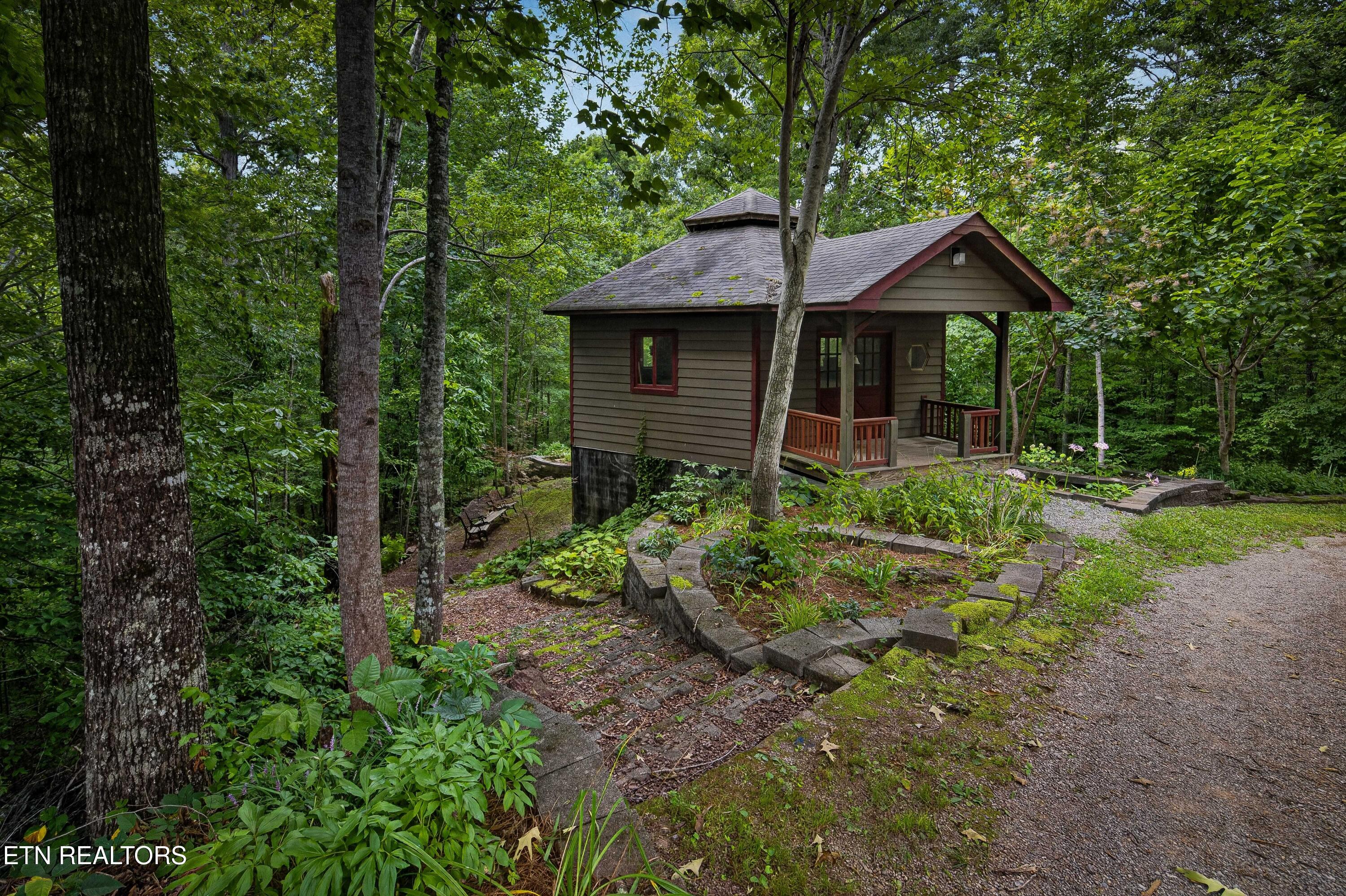 242 Deer Run Drive Maryville TN 37803