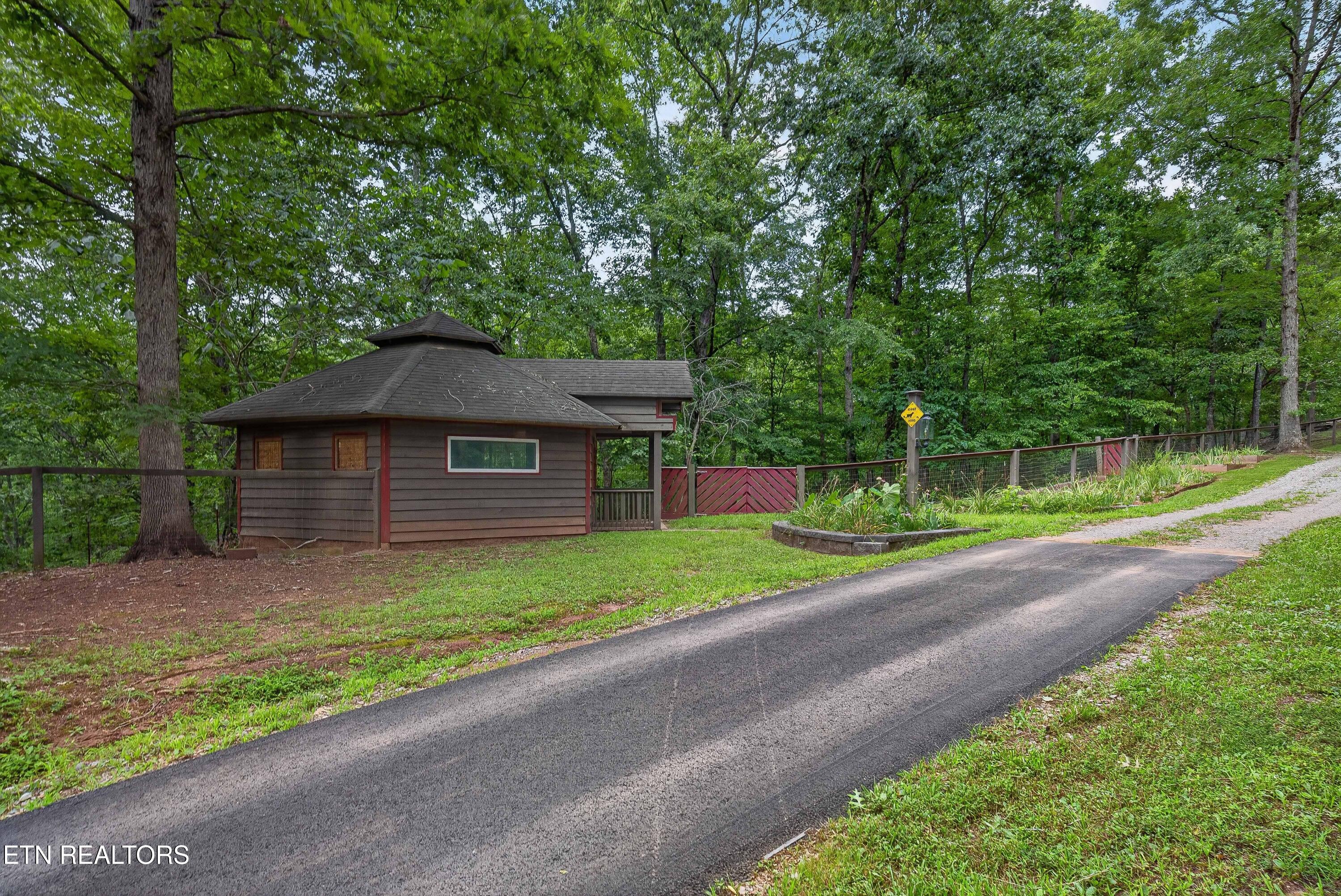 242 Deer Run Drive Maryville TN 37803