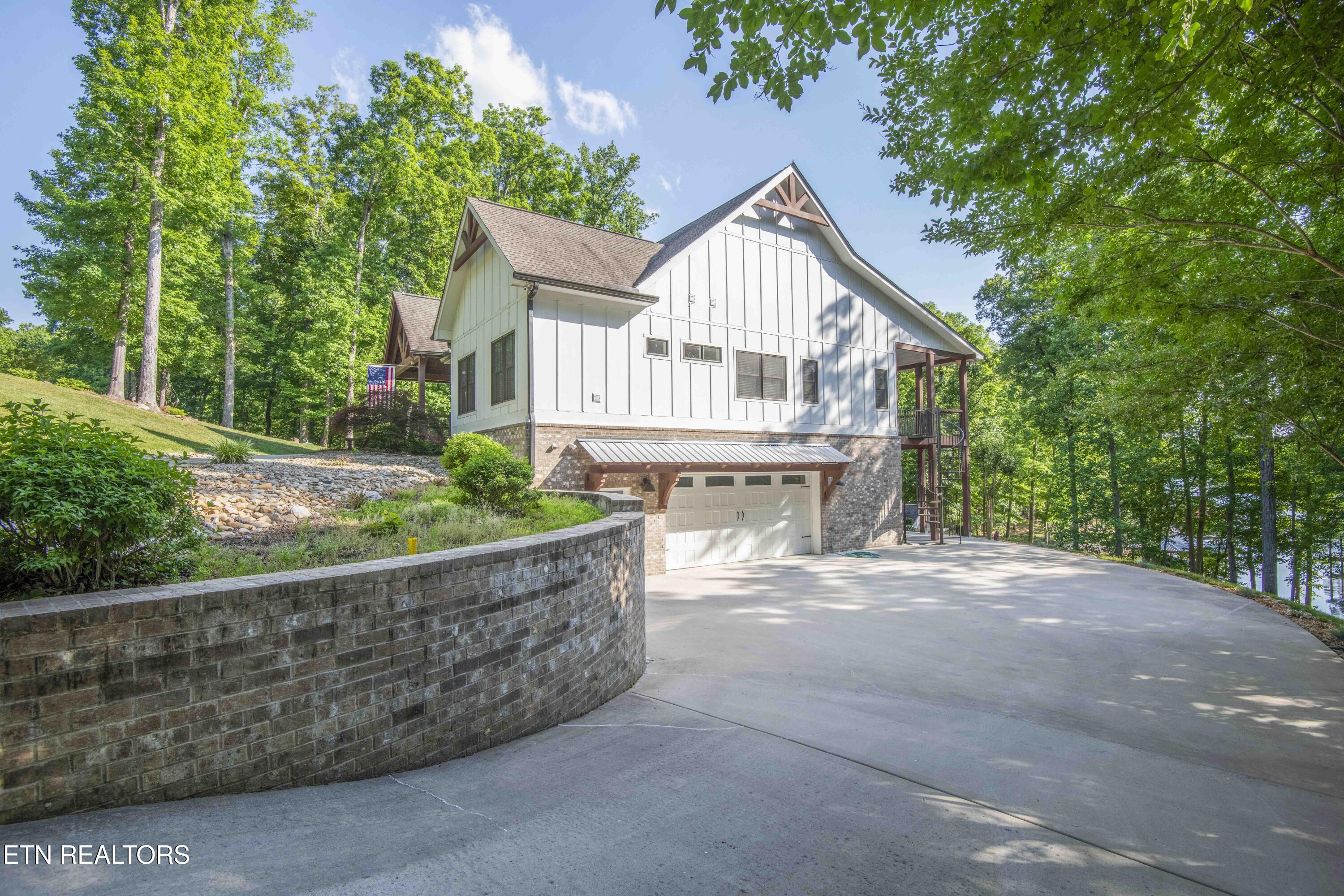 721 Lakeside Coves Way Ten Mile TN 37880