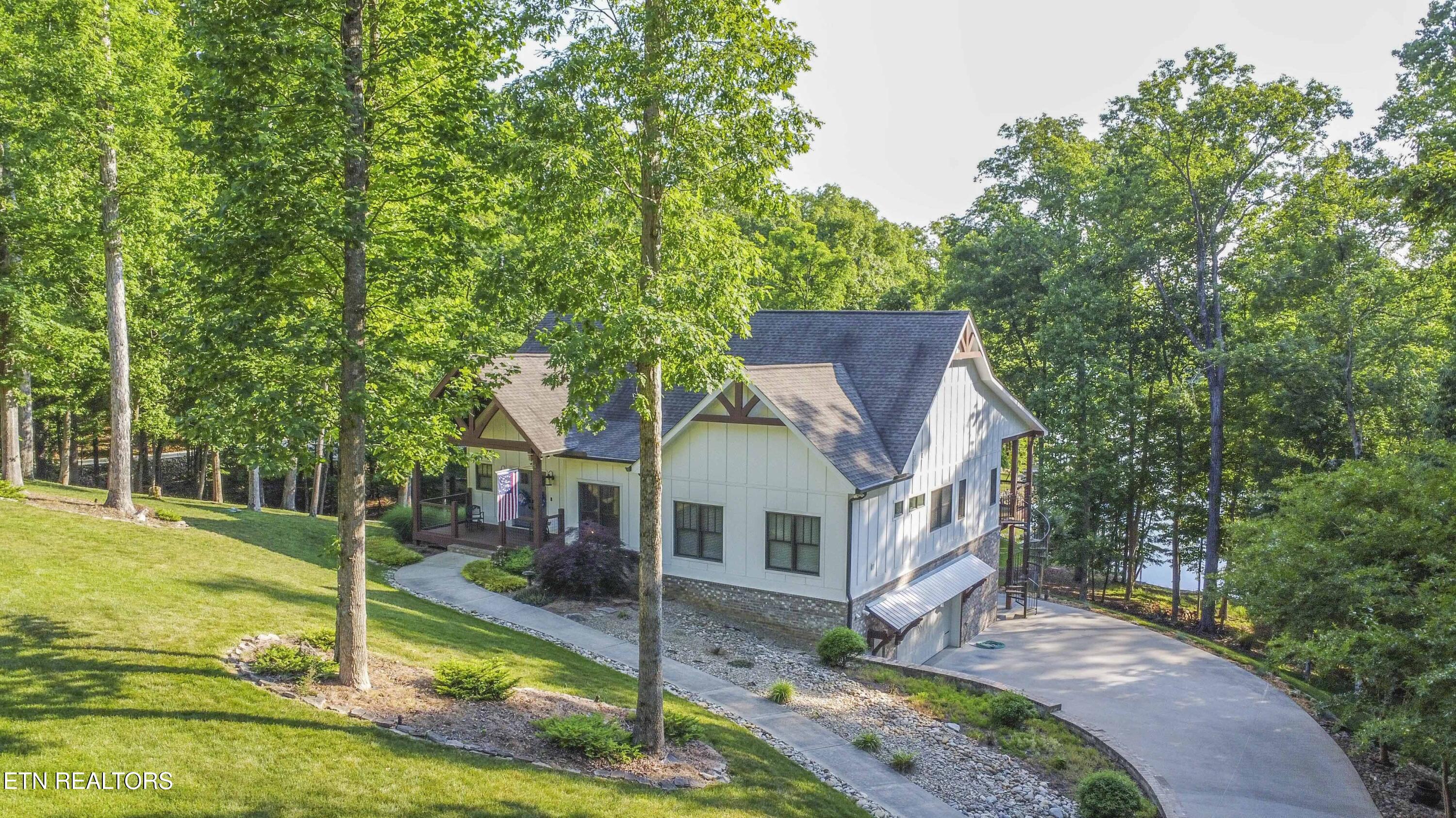721 Lakeside Coves Way Ten Mile TN 37880