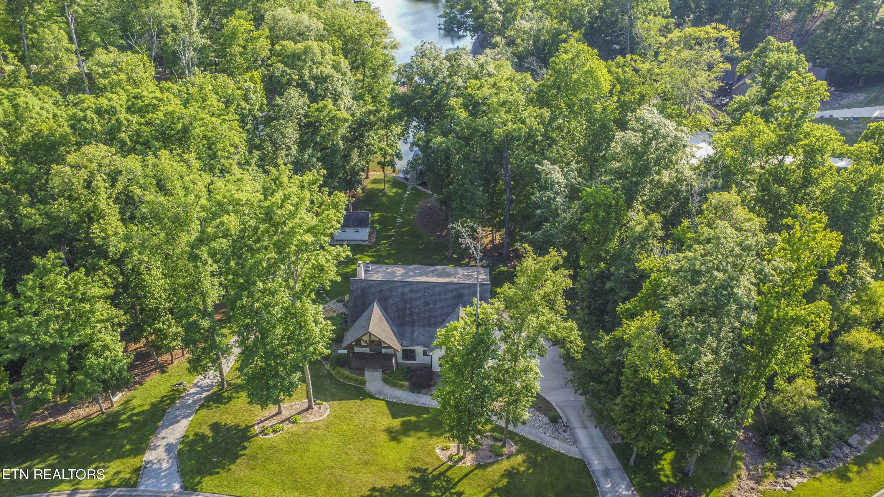 721 Lakeside Coves Way Ten Mile TN 37880
