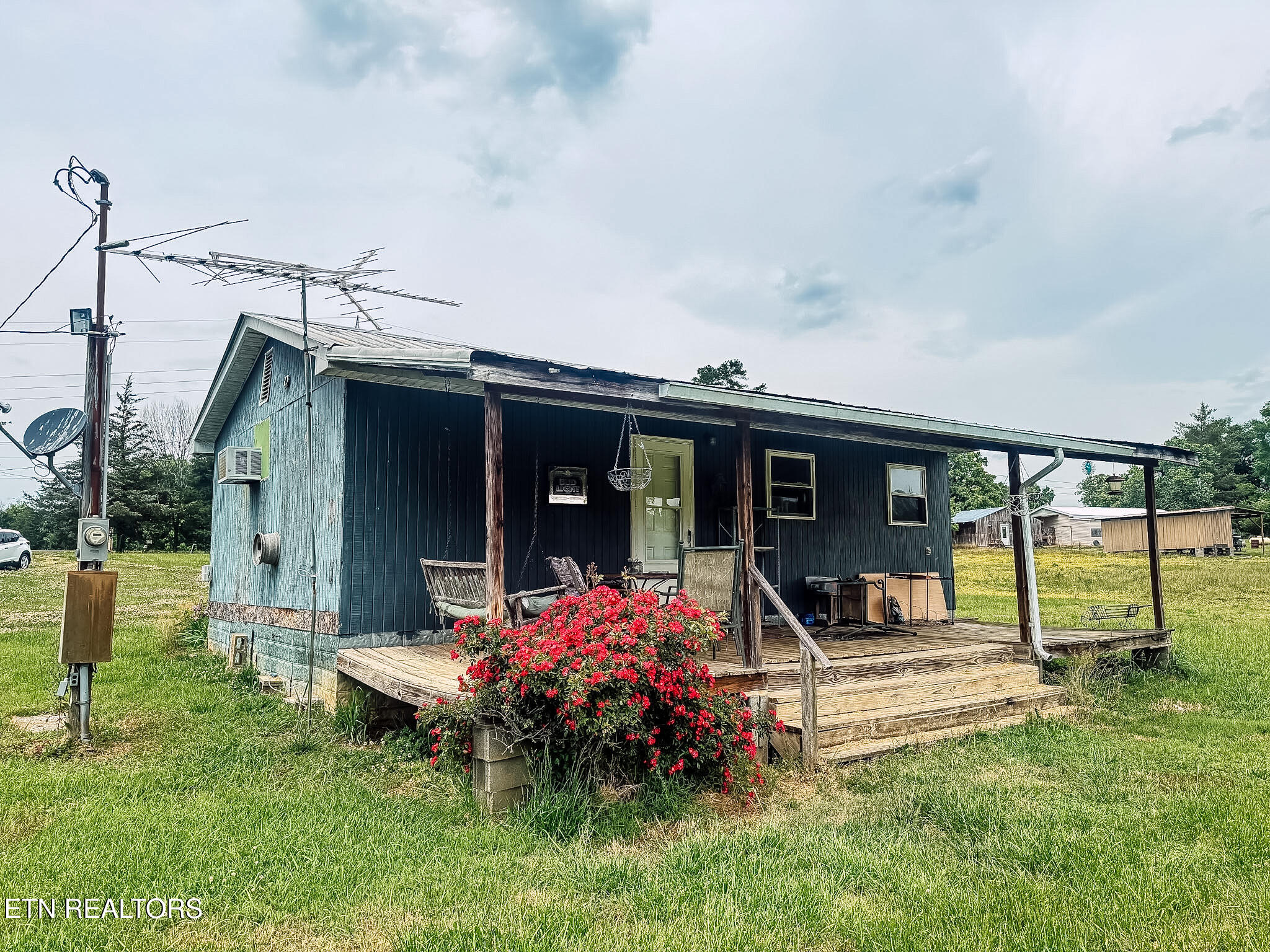 1597 Goodfield Road Decatur TN 37322