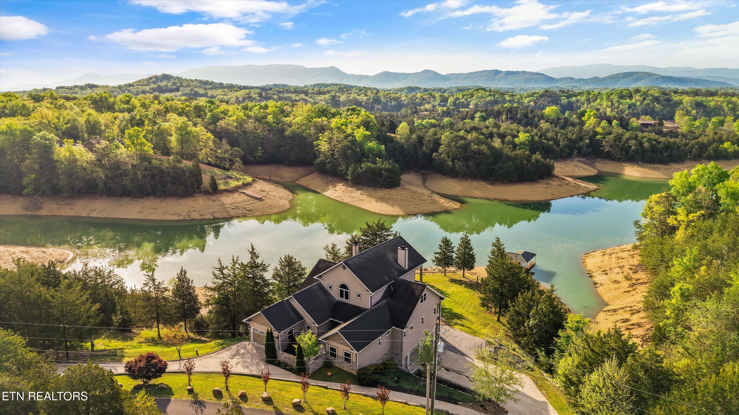 3648 Foxfire Way Sevierville TN 37876