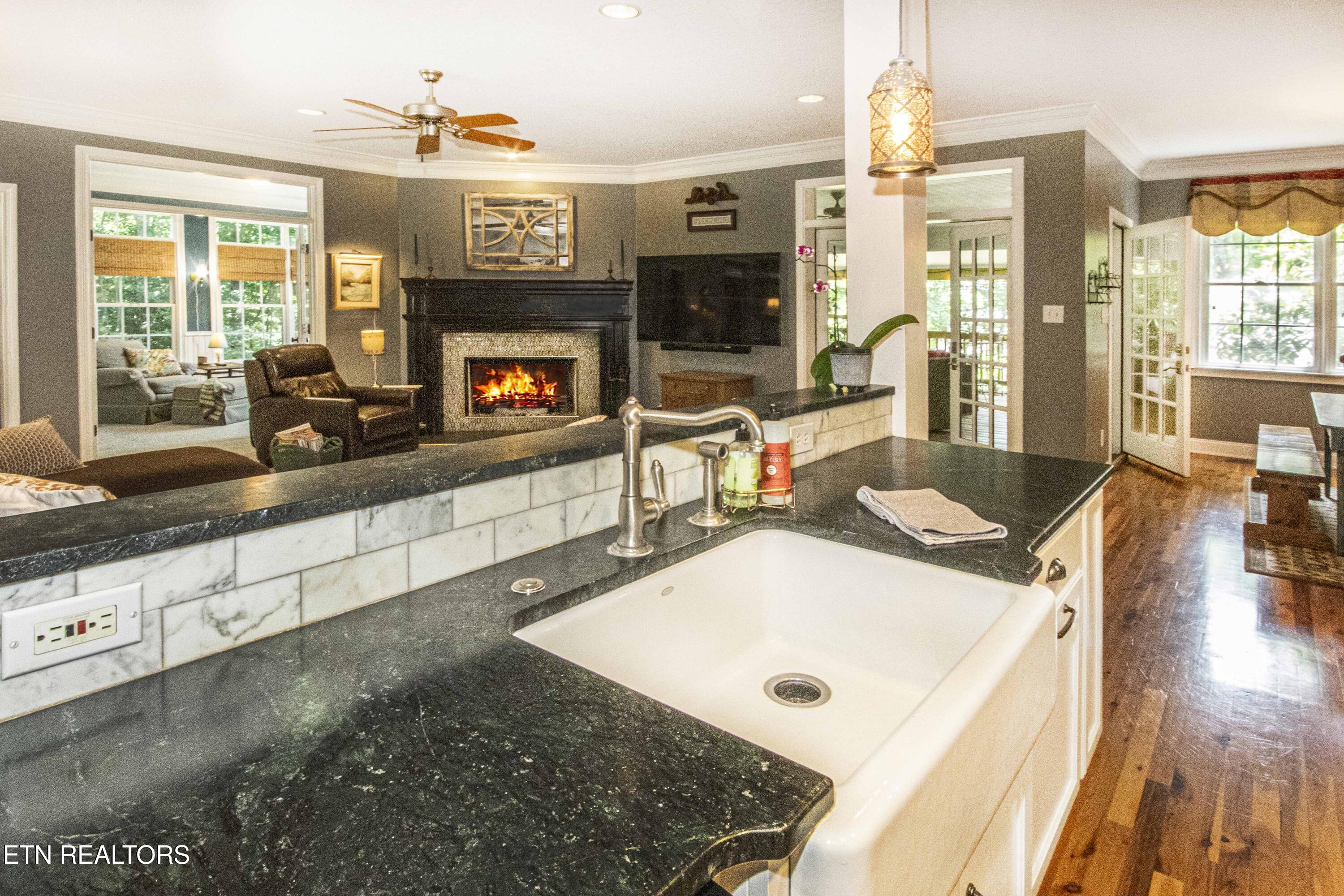 2742 Moon Shores Drive Knoxville TN 37938
