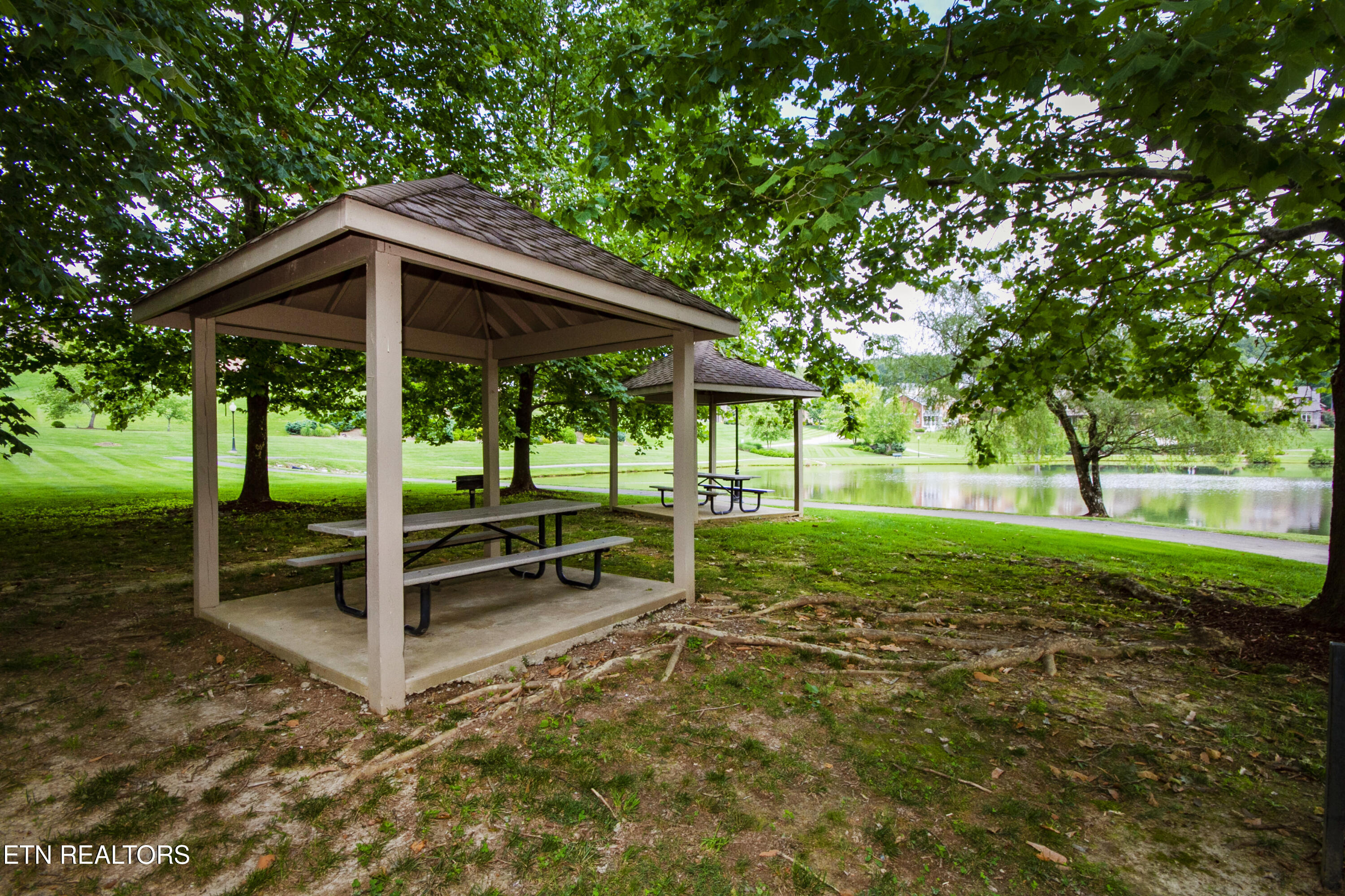 2742 Moon Shores Drive Knoxville TN 37938