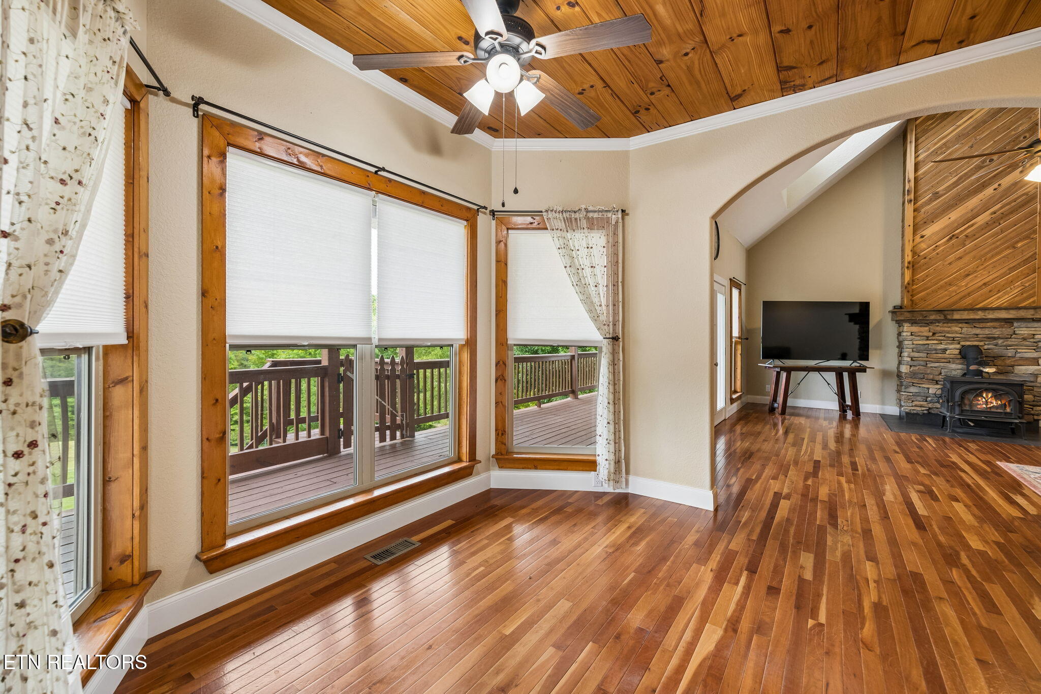 191 County Road 490 Etowah TN 37331