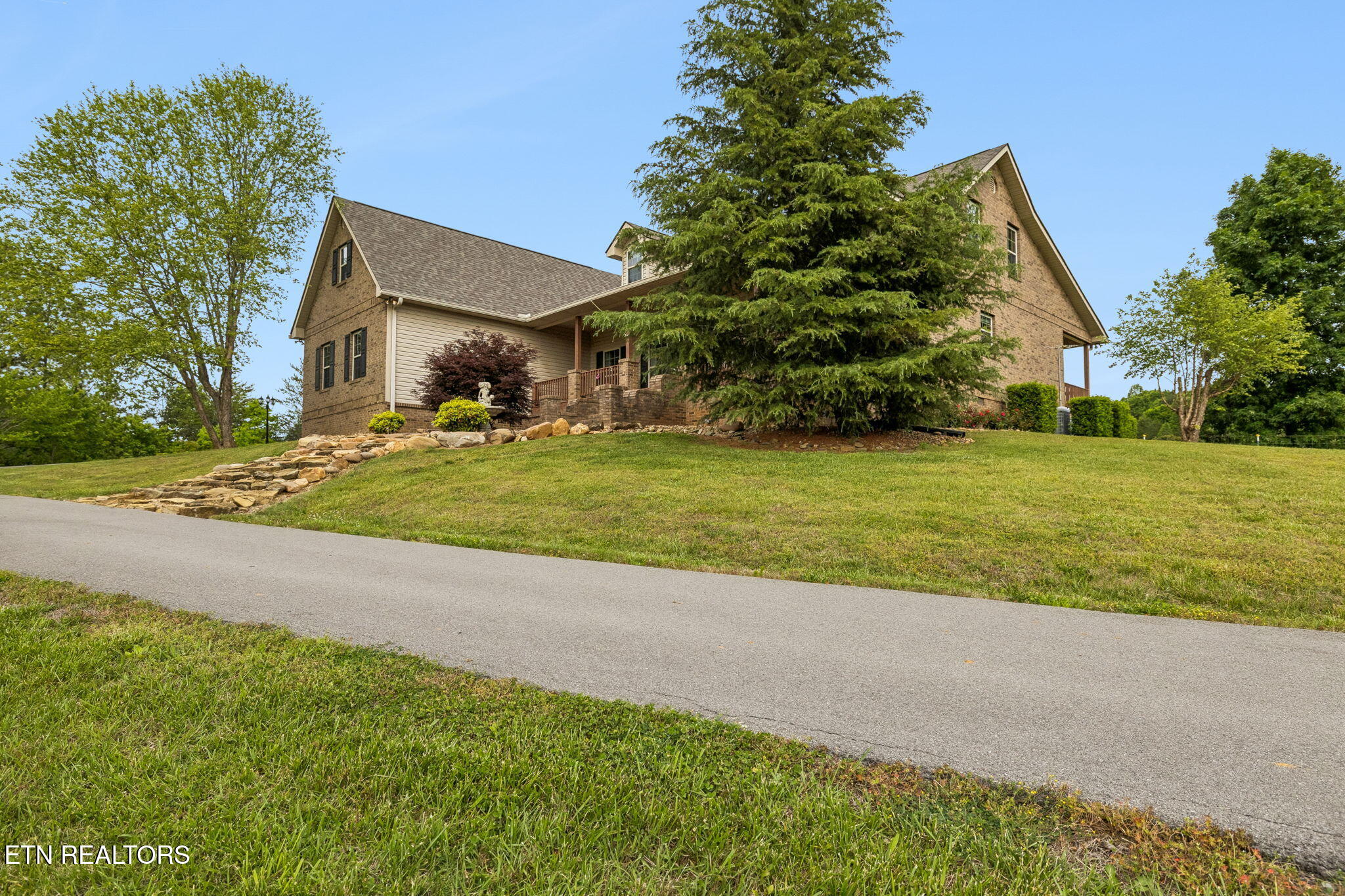 191 County Road 490 Etowah TN 37331