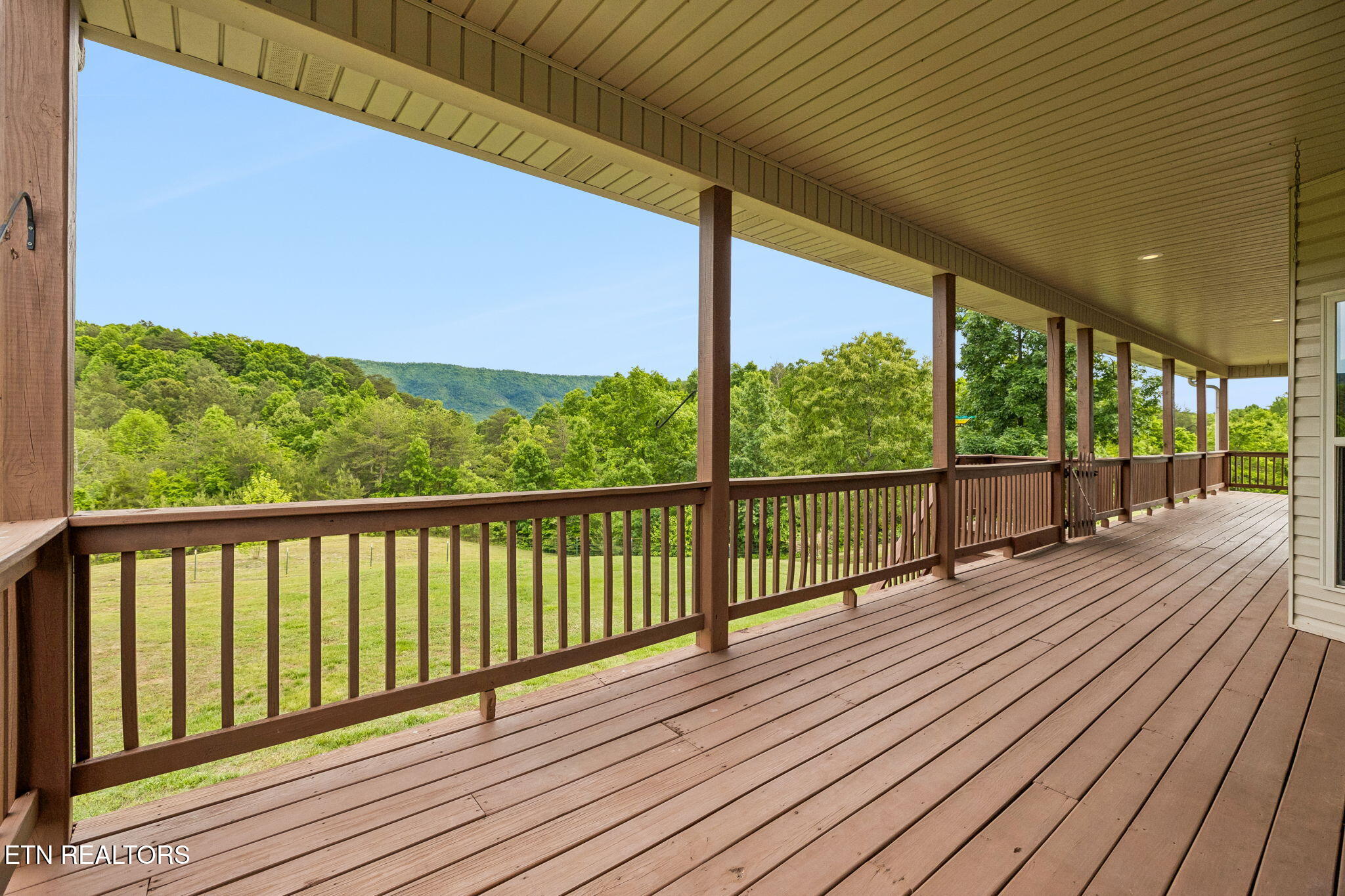191 County Road 490 Etowah TN 37331